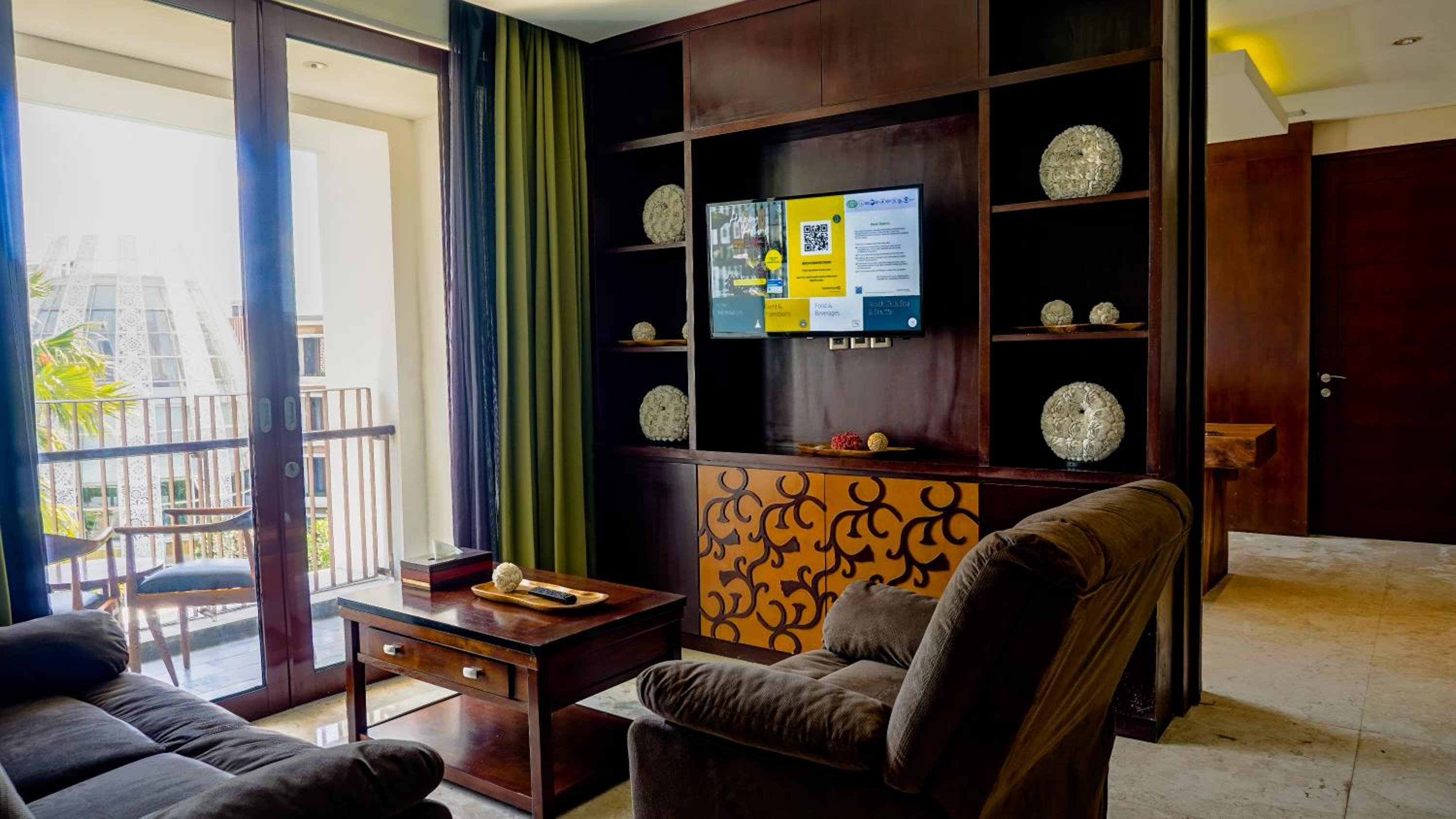 Presidential Suite 1 Queen Bed photo 1