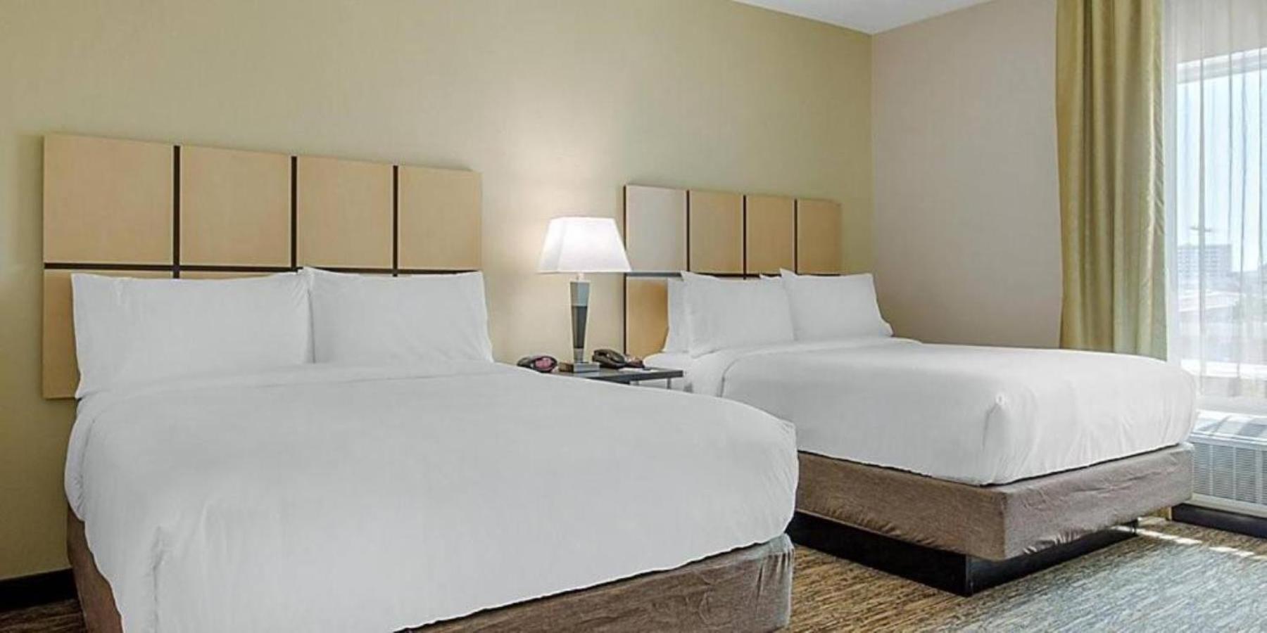 Queen Studio with Two Queen Beds - Non-Smoking