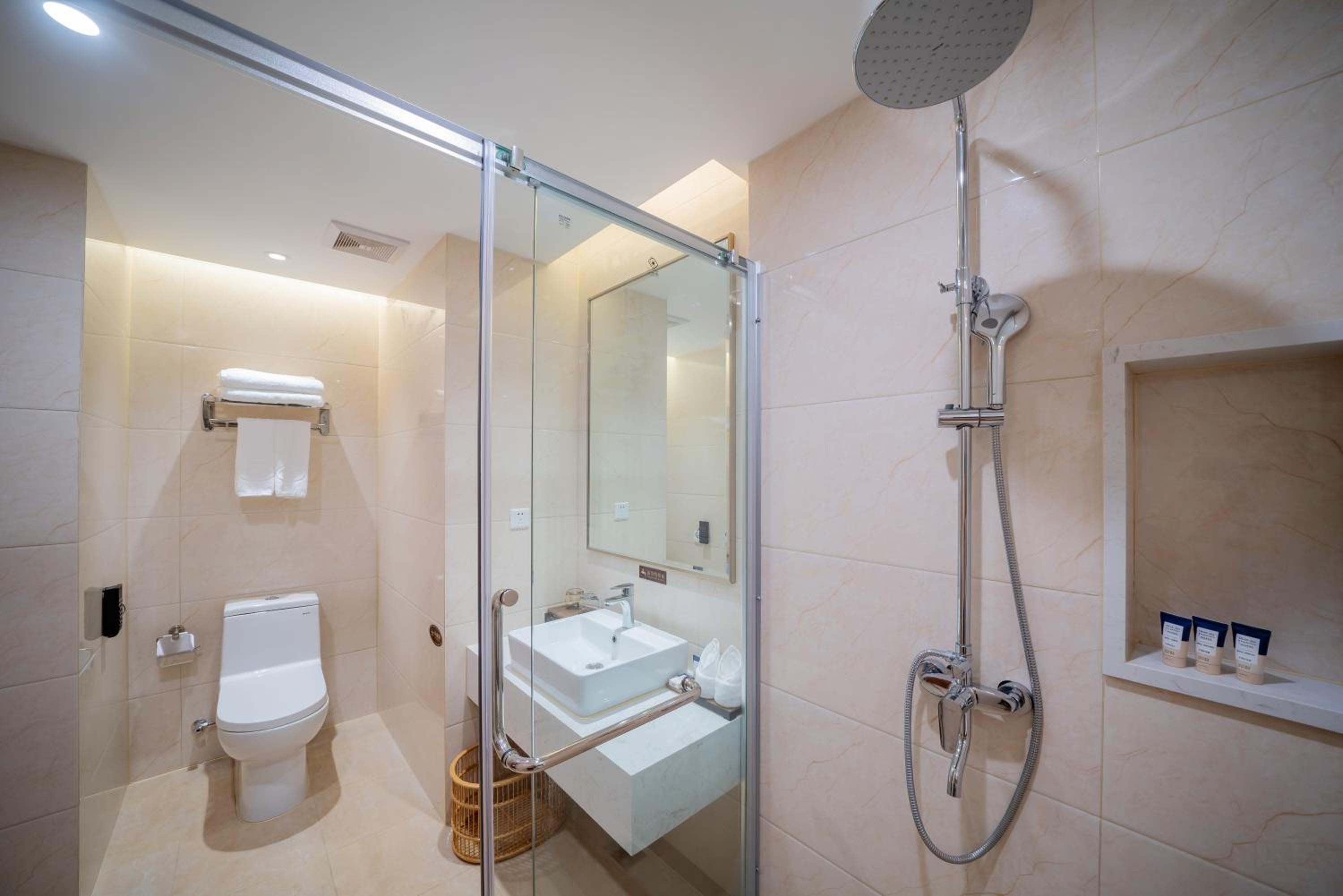 Superior Twin Room - Photo 2