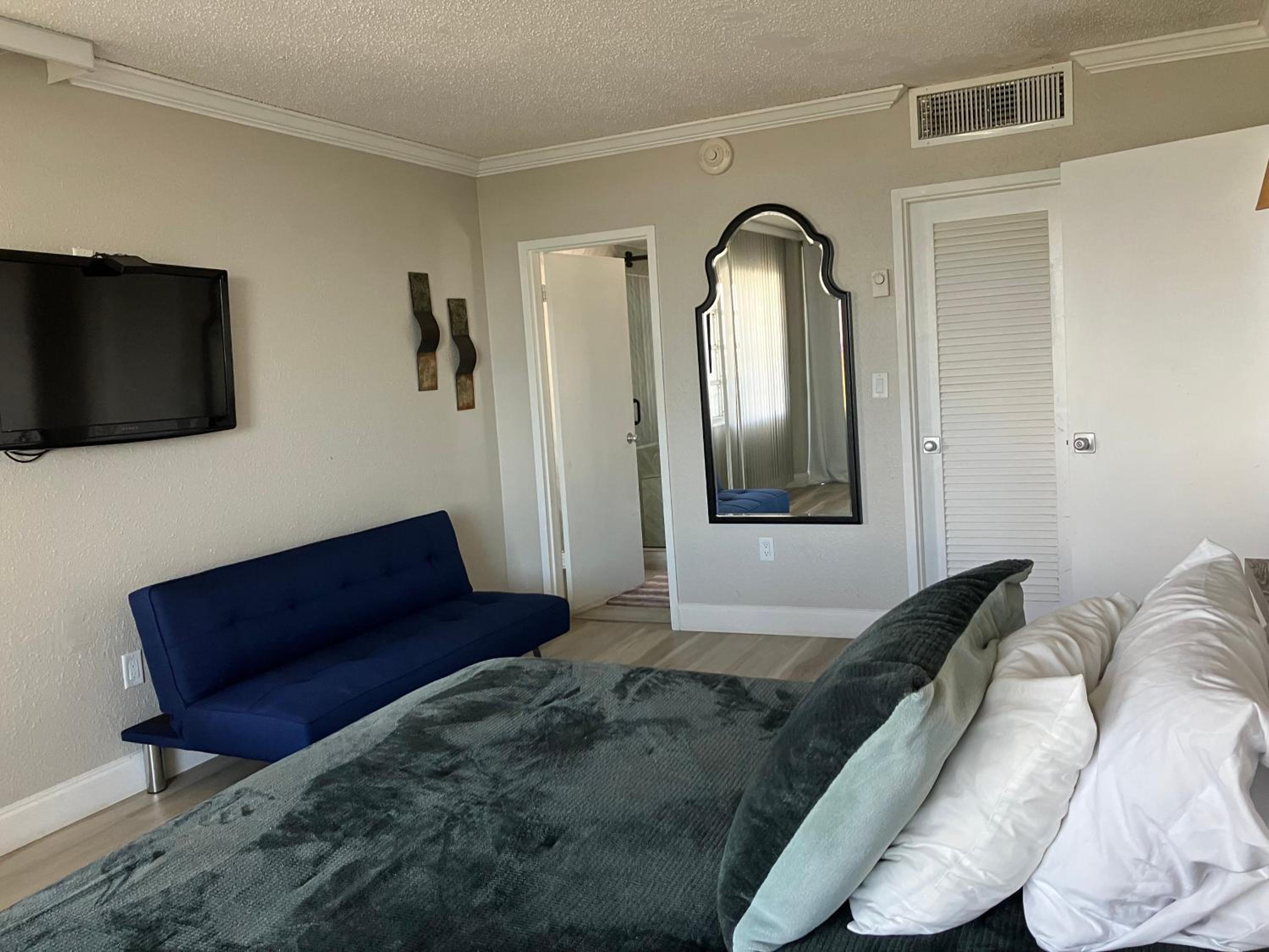 Apartment with Sea View photo 3