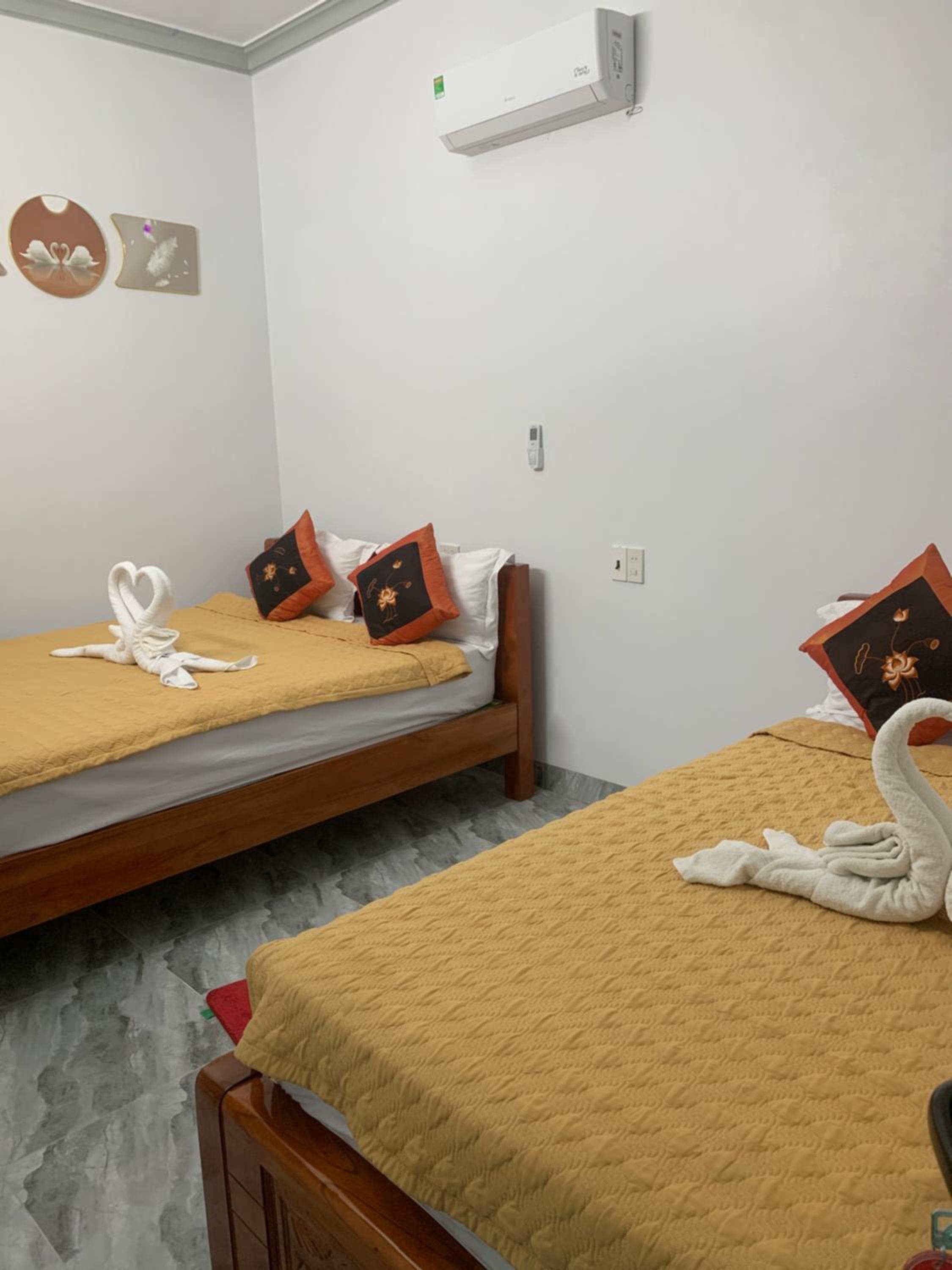 King Room with Two King Beds photo 1