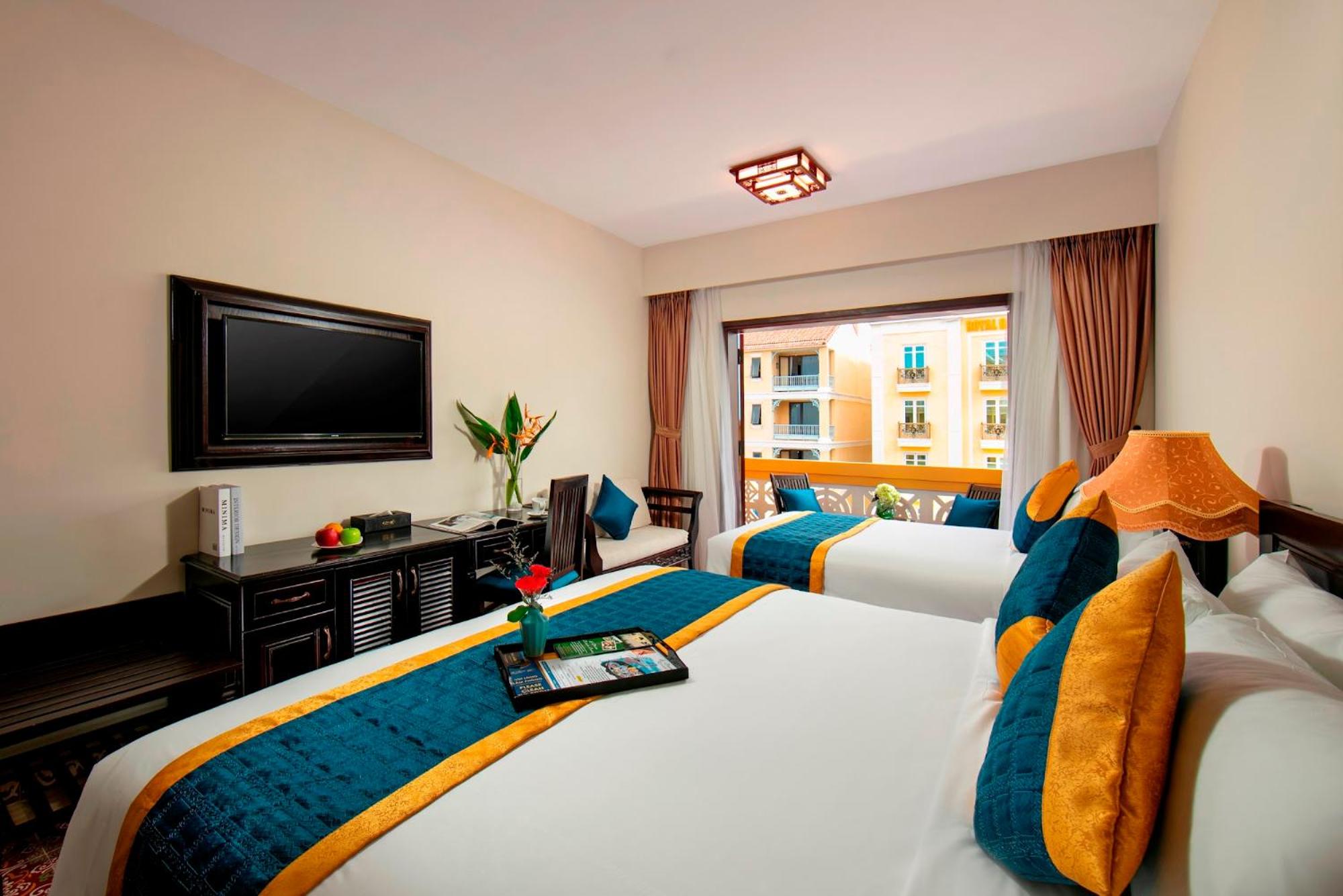  Deluxe Triple or Family & Balcony - Photo 2