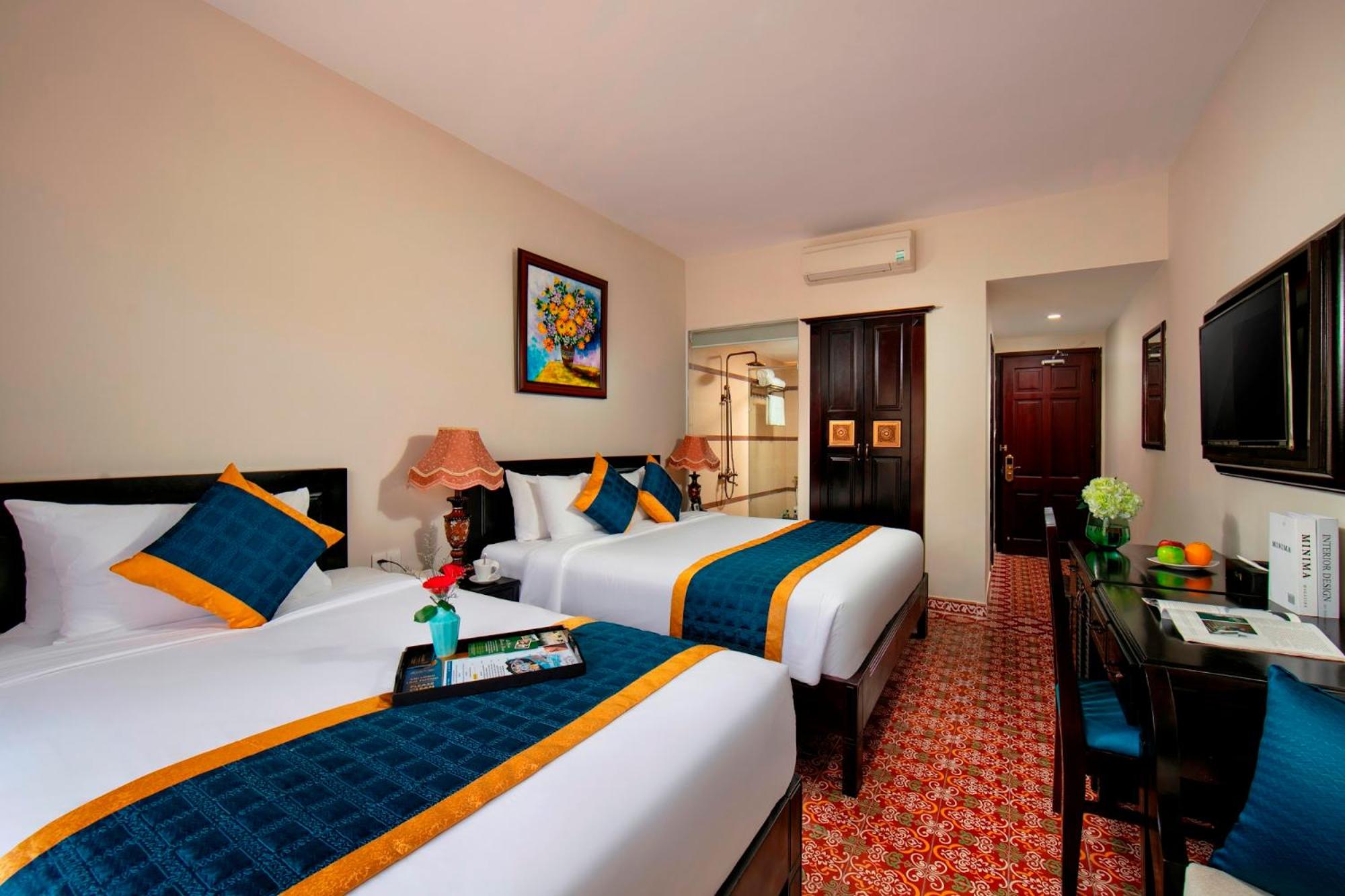  Deluxe Triple or Family & Balcony - Photo 3