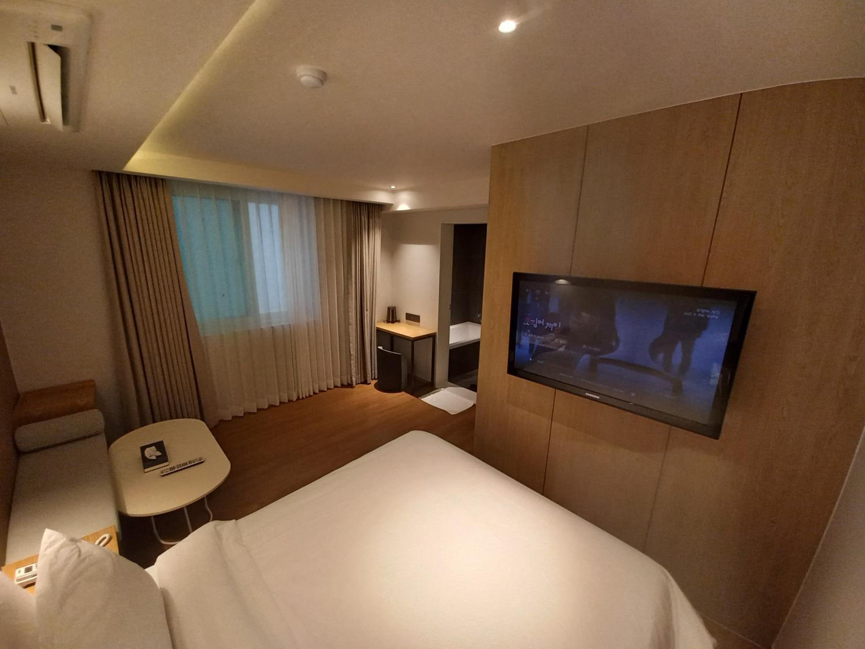 Double Room - Photo 1
