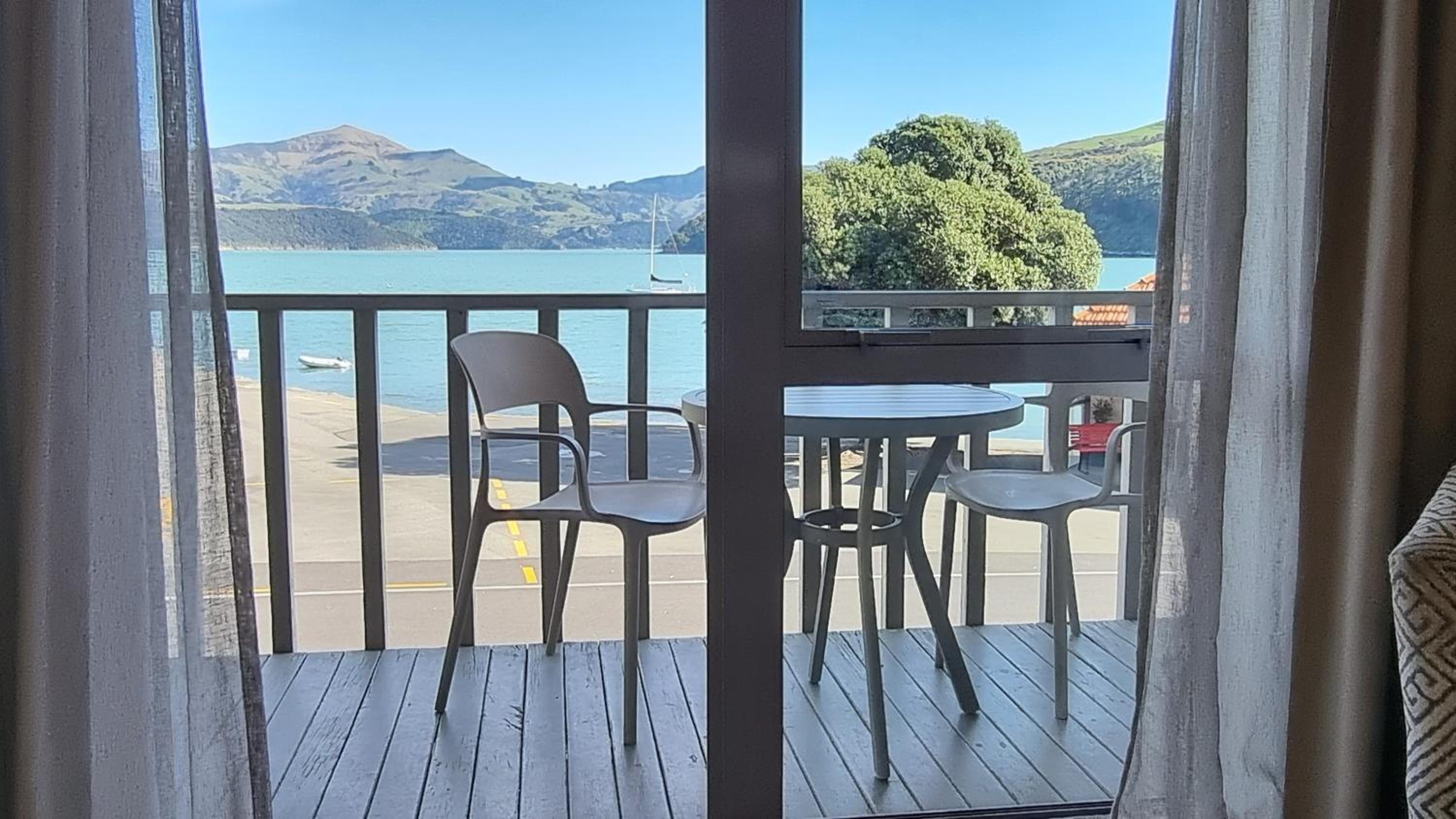 Apartment with Sea View photo 2