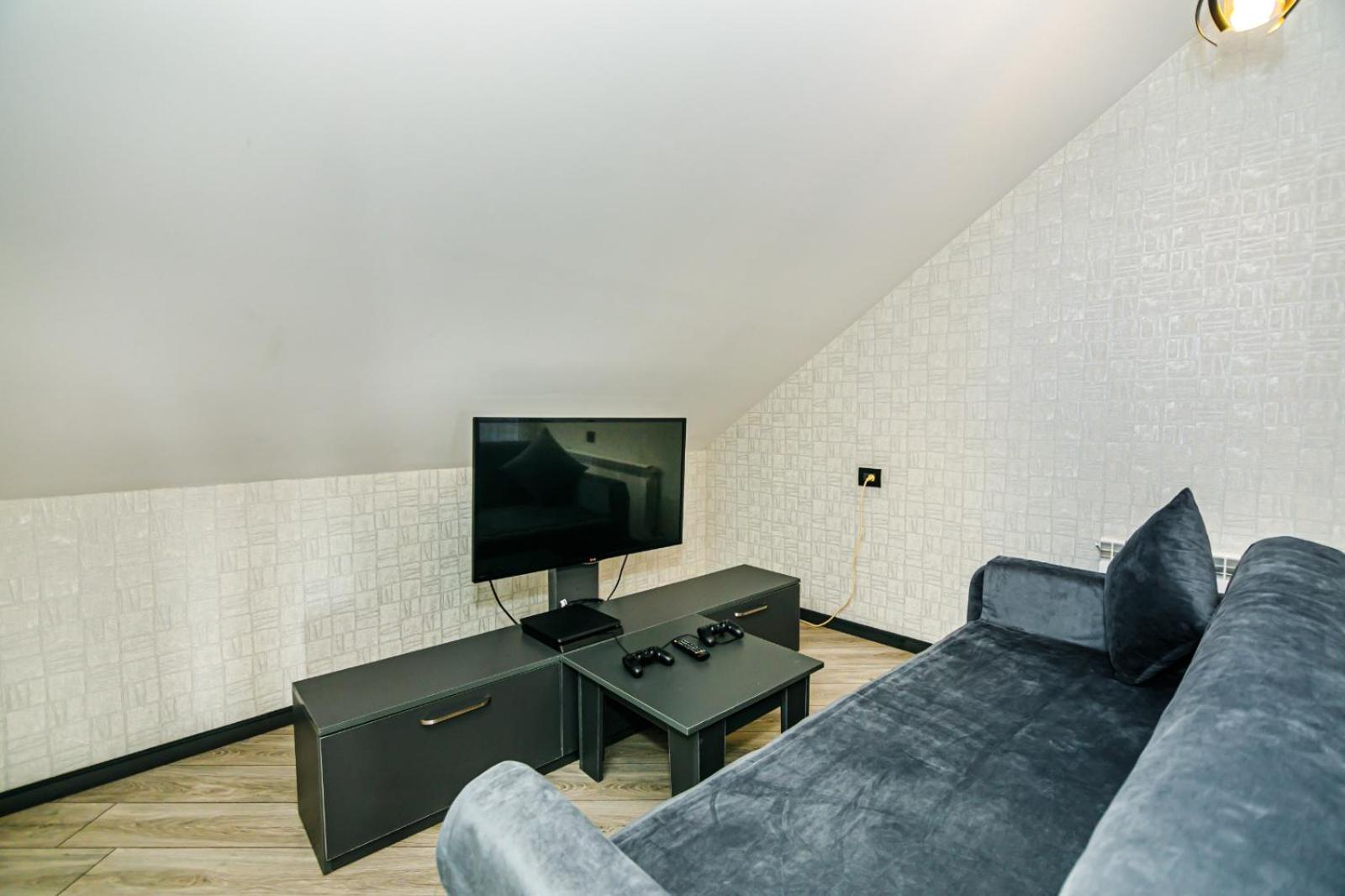 Three-Bedroom Villa photo 1