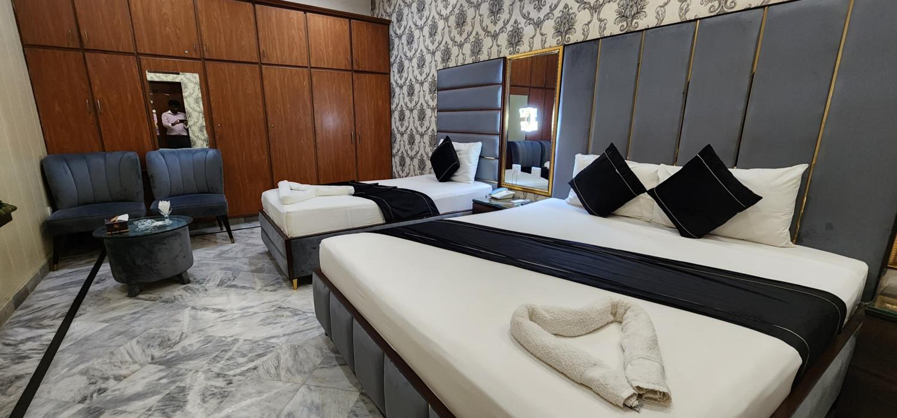 Deluxe Triple Room