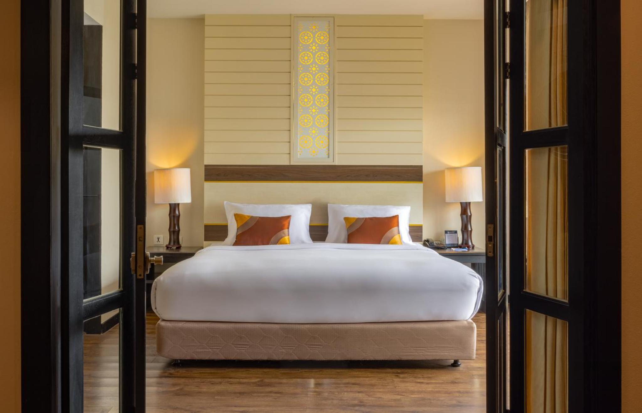 Deluxe Suite - Photo 4