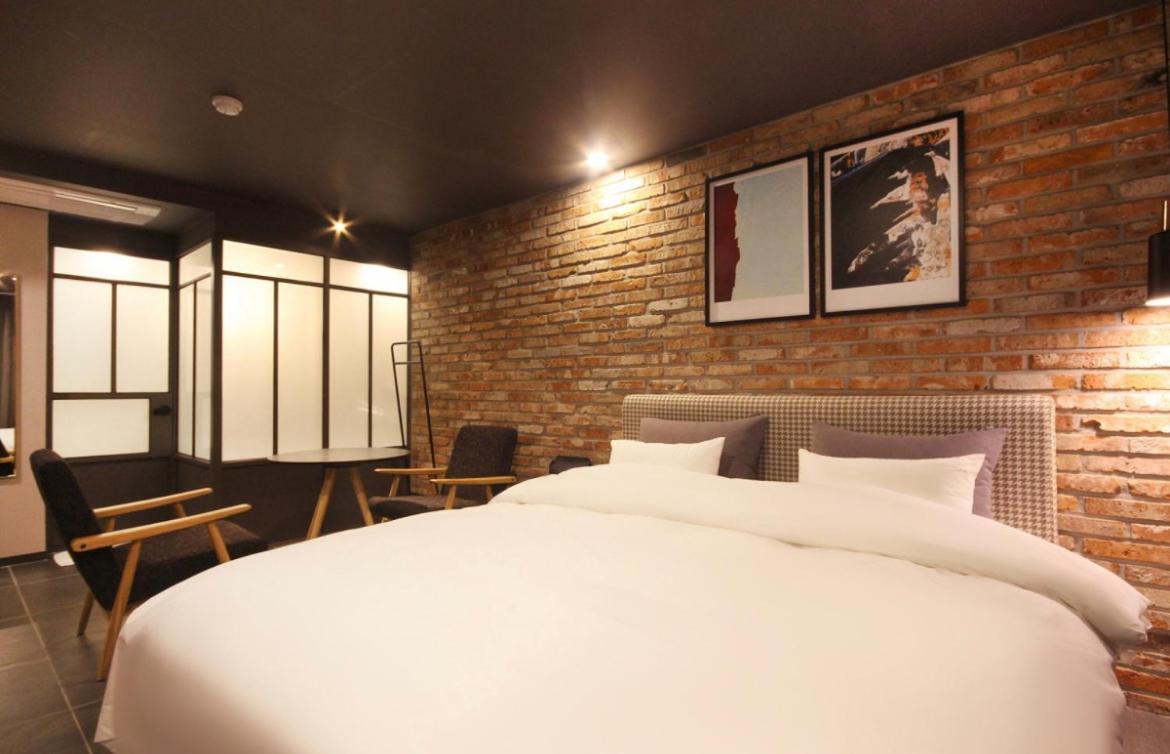 Deluxe Double Room - Photo 7