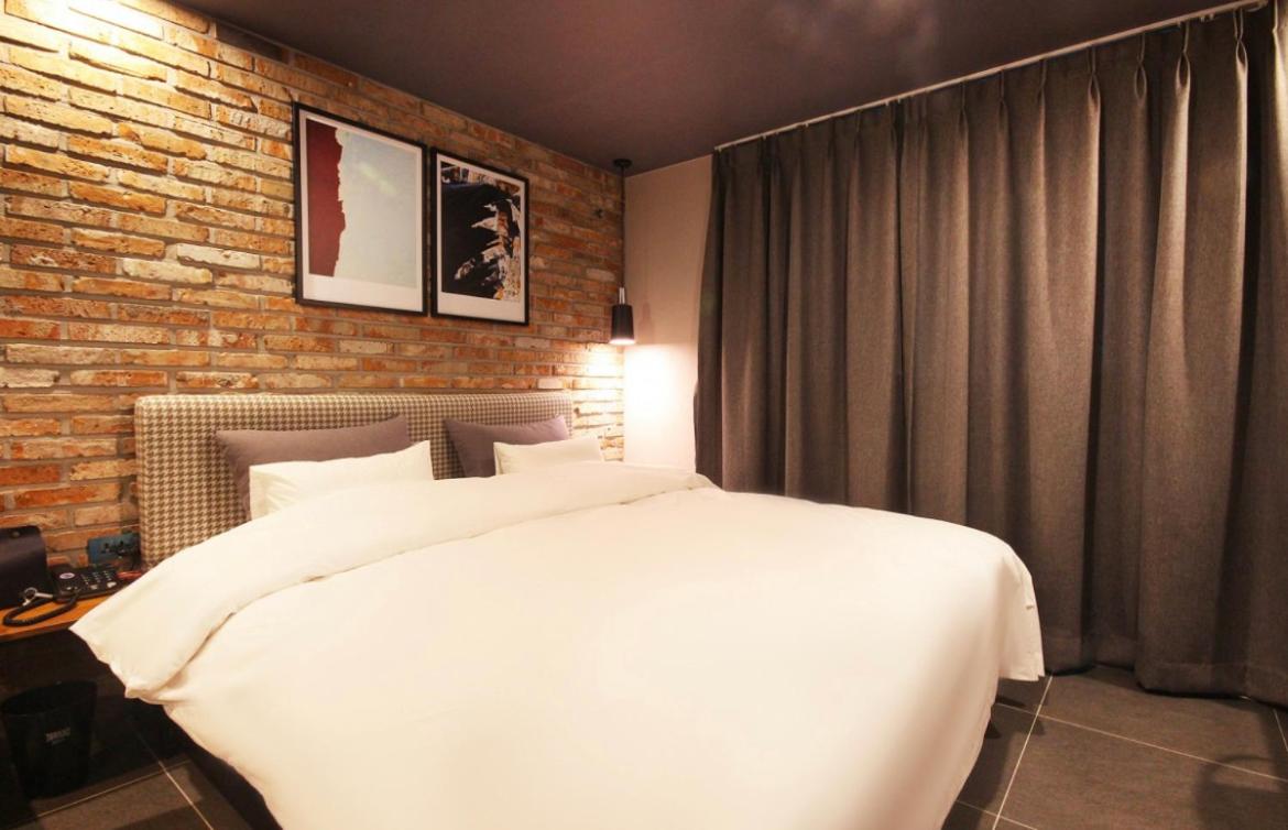 Deluxe Double Room - Photo 2