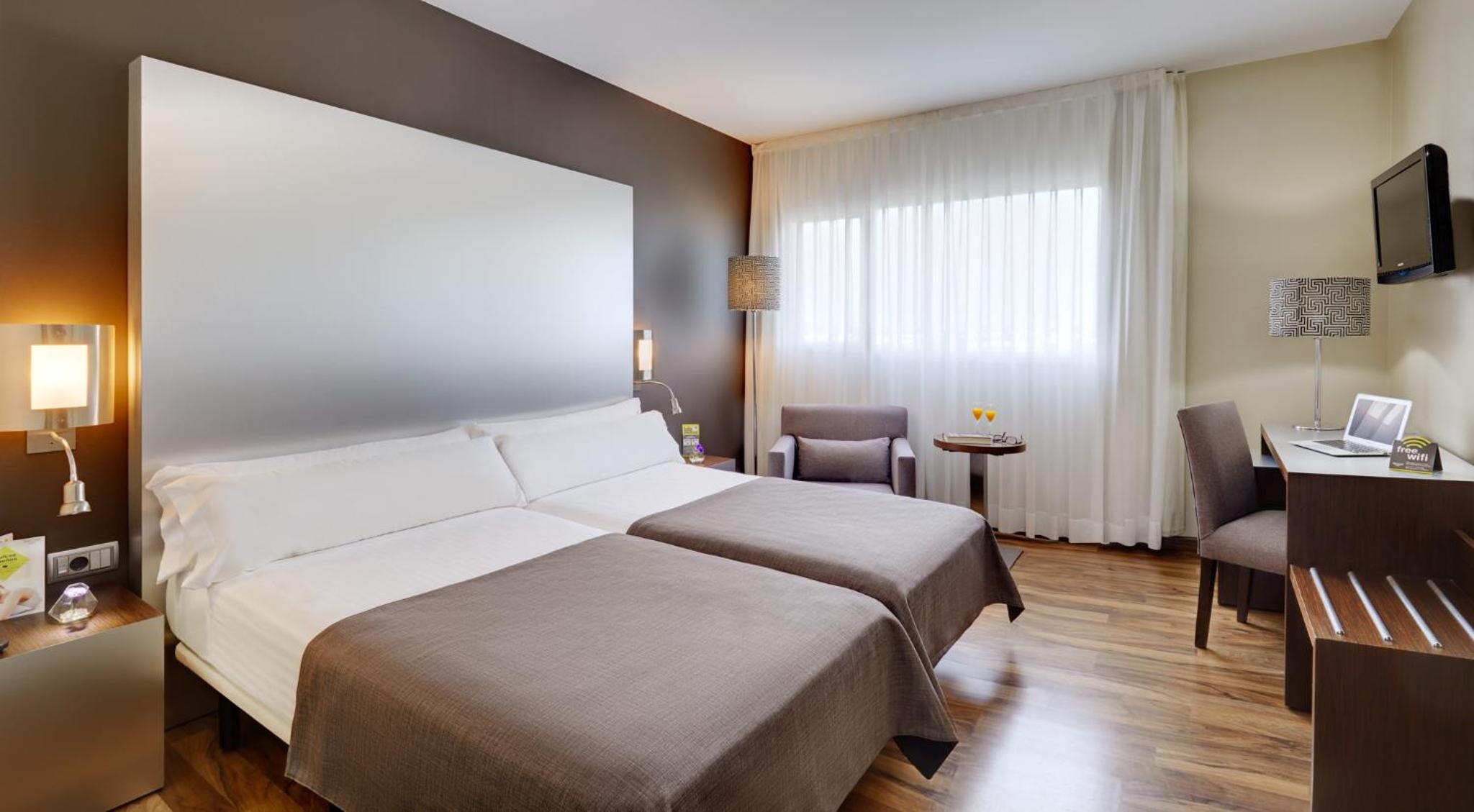 Double Room - Photo 3