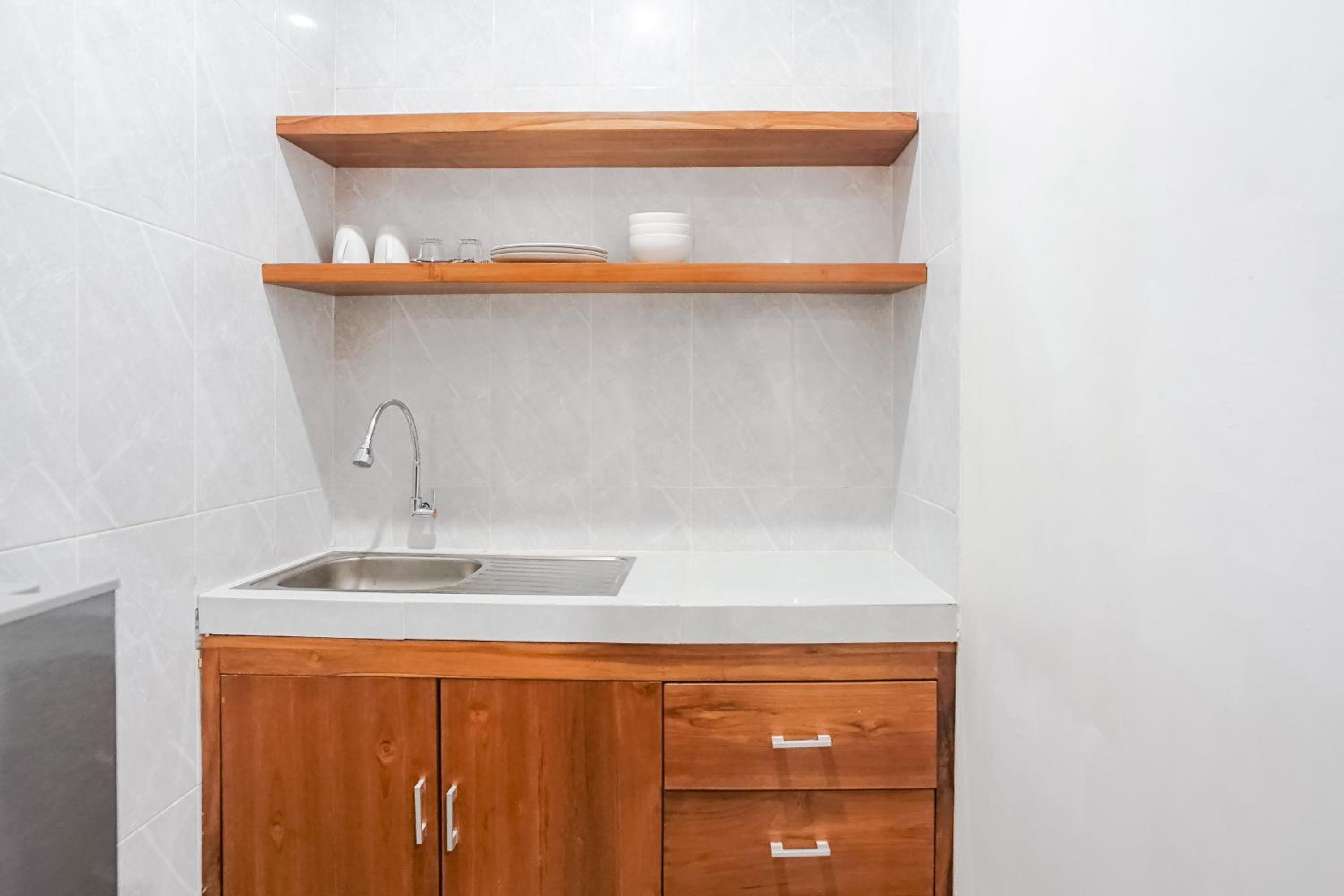 Deluxe Double Room - Photo 28