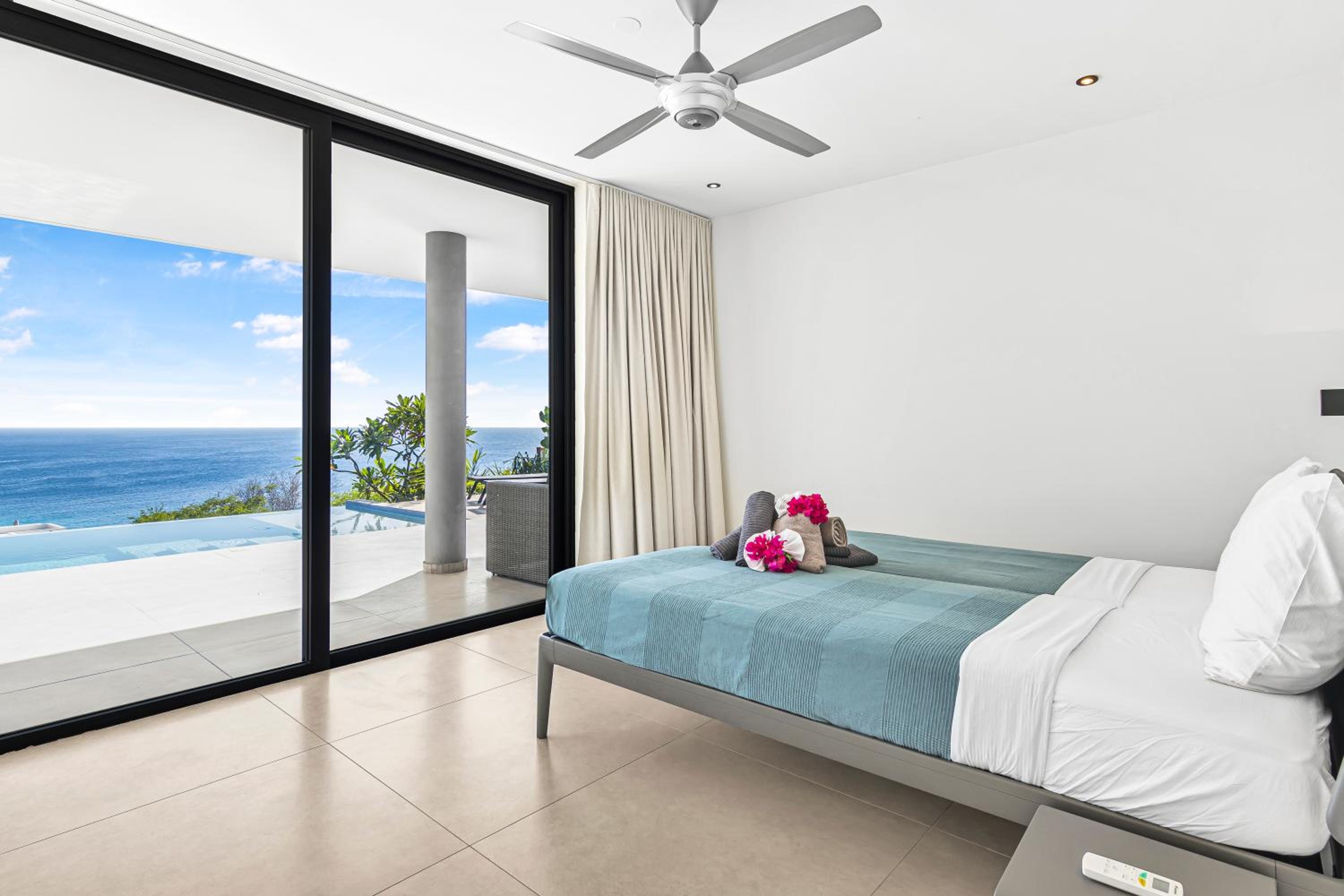 Villa with Sea View photo 1