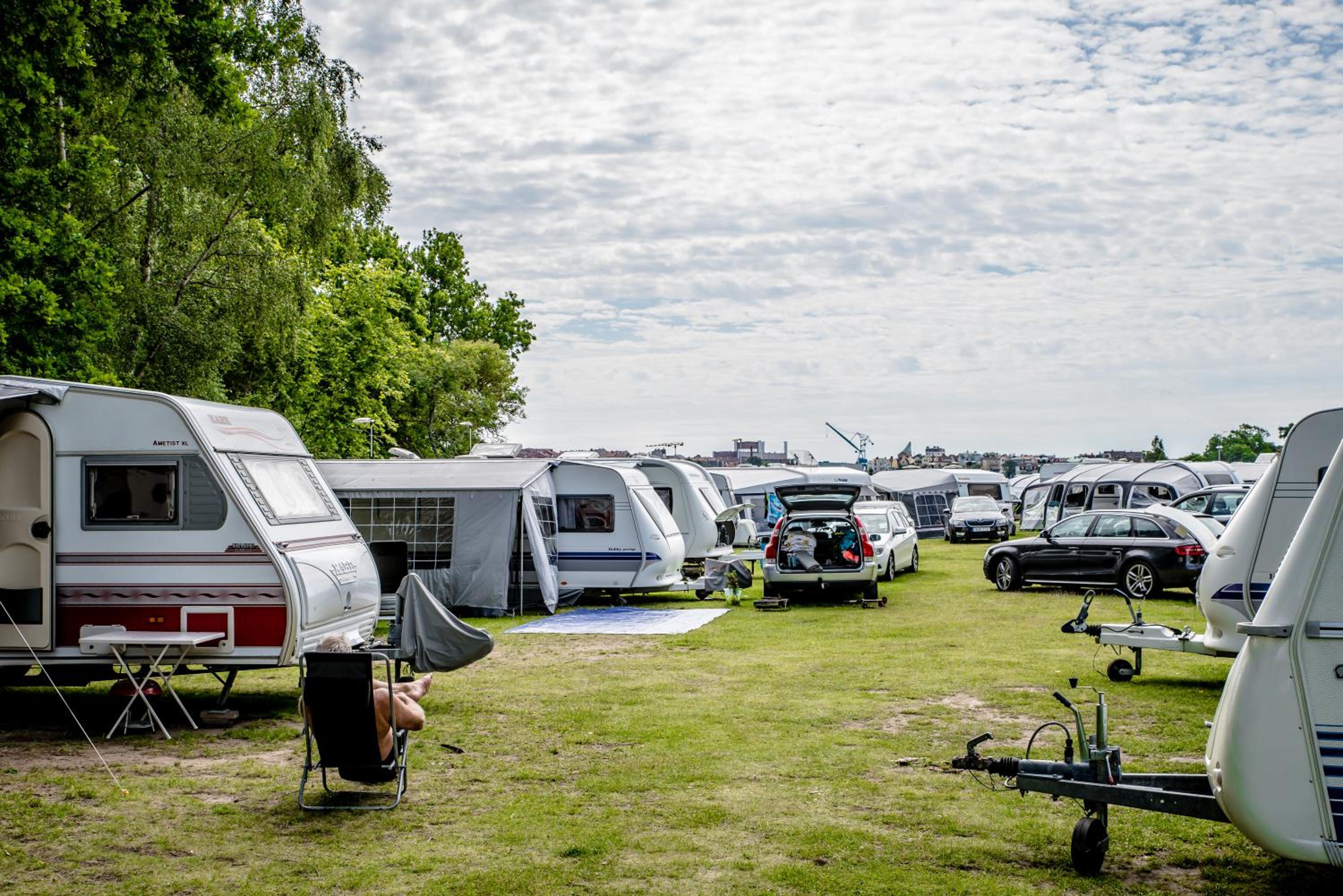 Blue Zone Empty Lots For Caravan/Mobile Homes/Tent With Electricity - 8 M	 photo 2