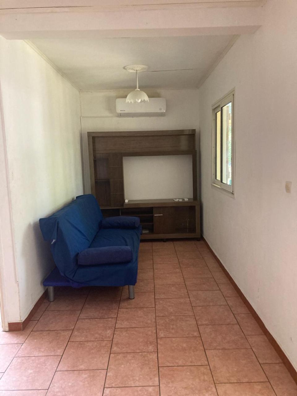 One-Bedroom House photo 2