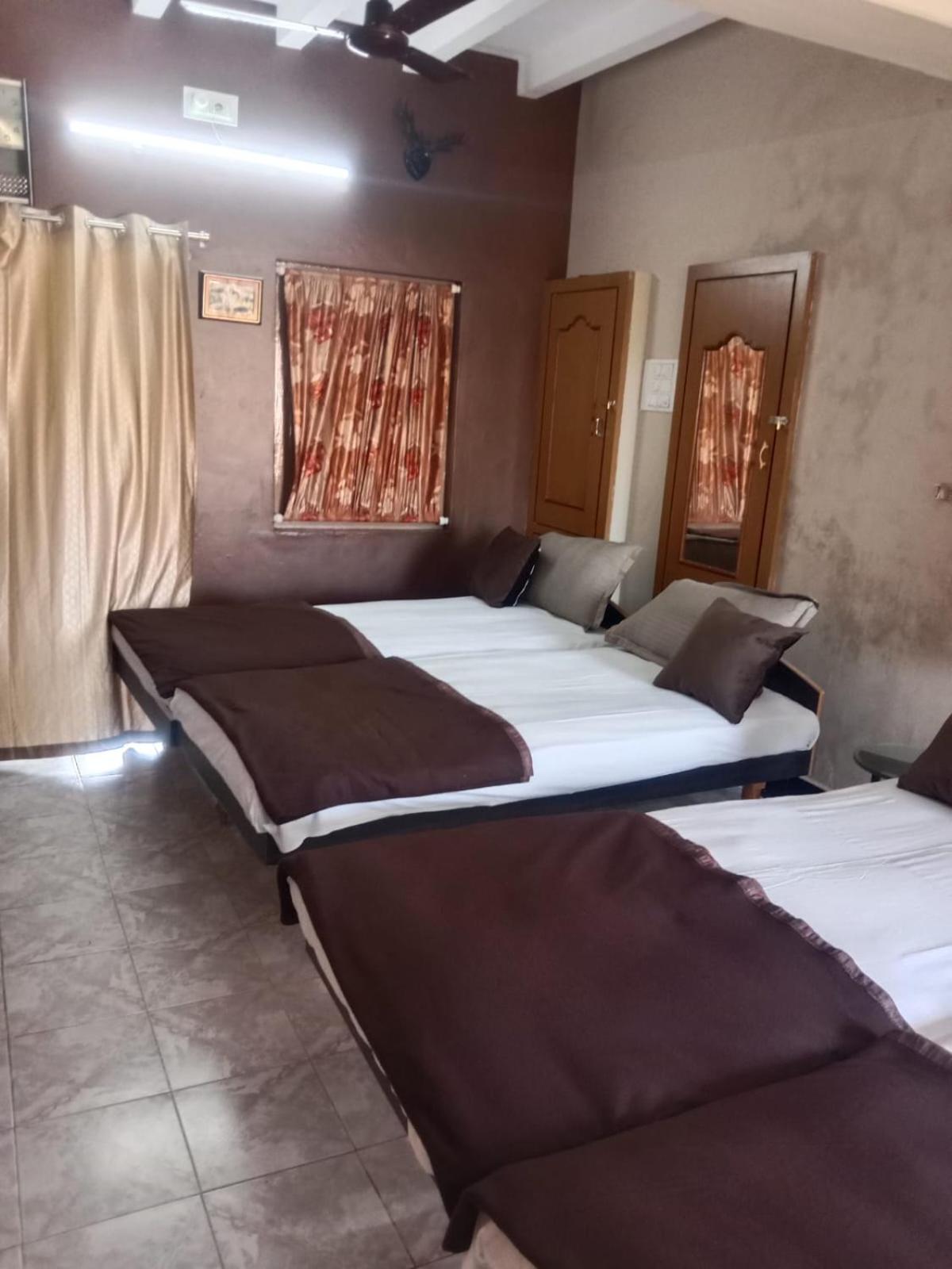 Deluxe Quadruple Room photo 3