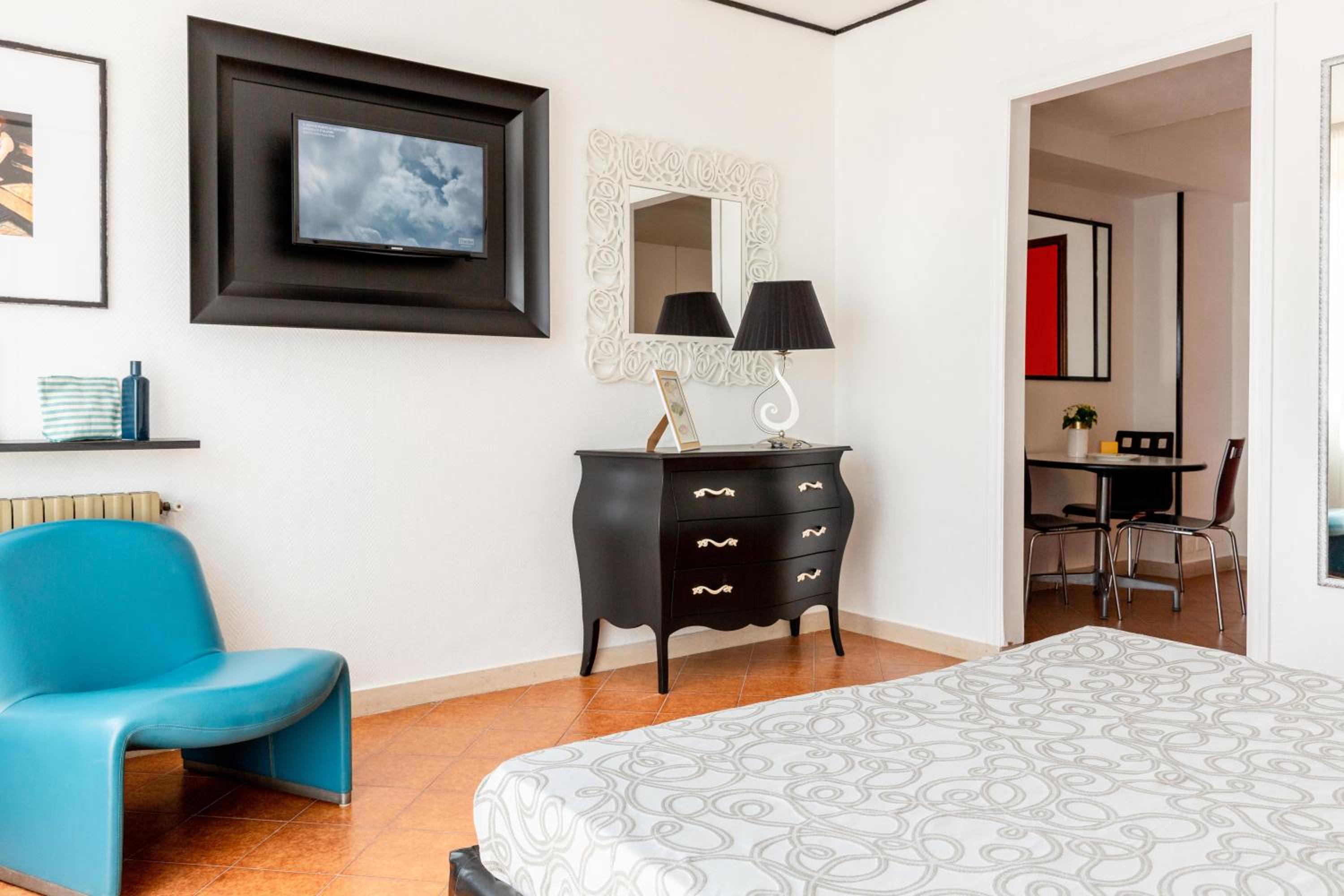 Superior Double Room - Photo 9