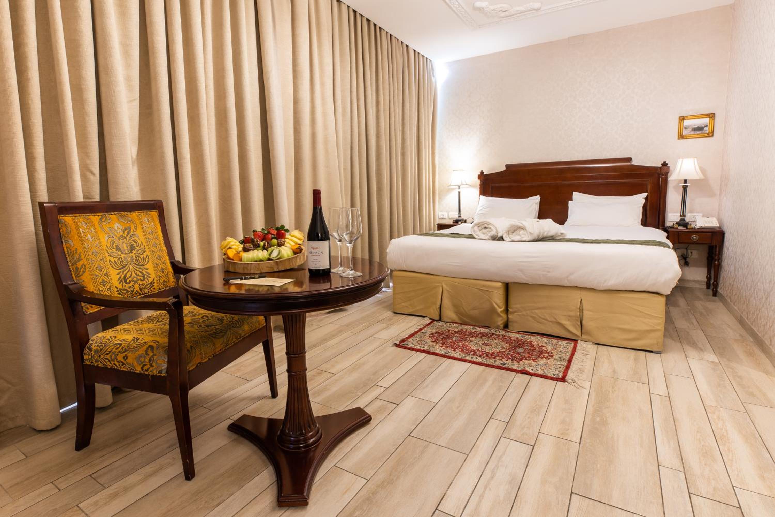 Deluxe Room photo 2