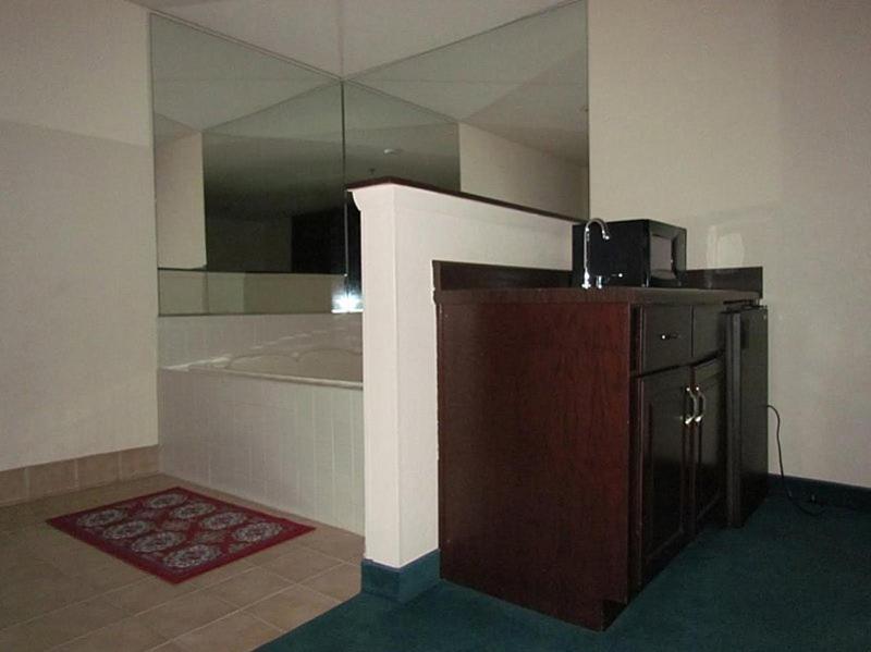 King Room with Spa Bath - Photo 1