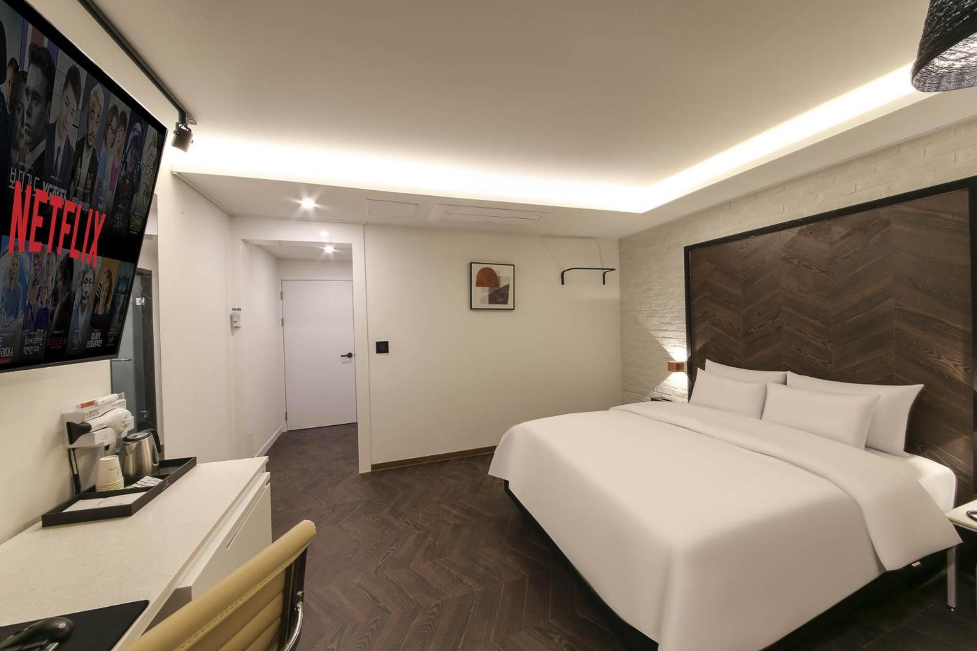 Deluxe Double Room photo 2