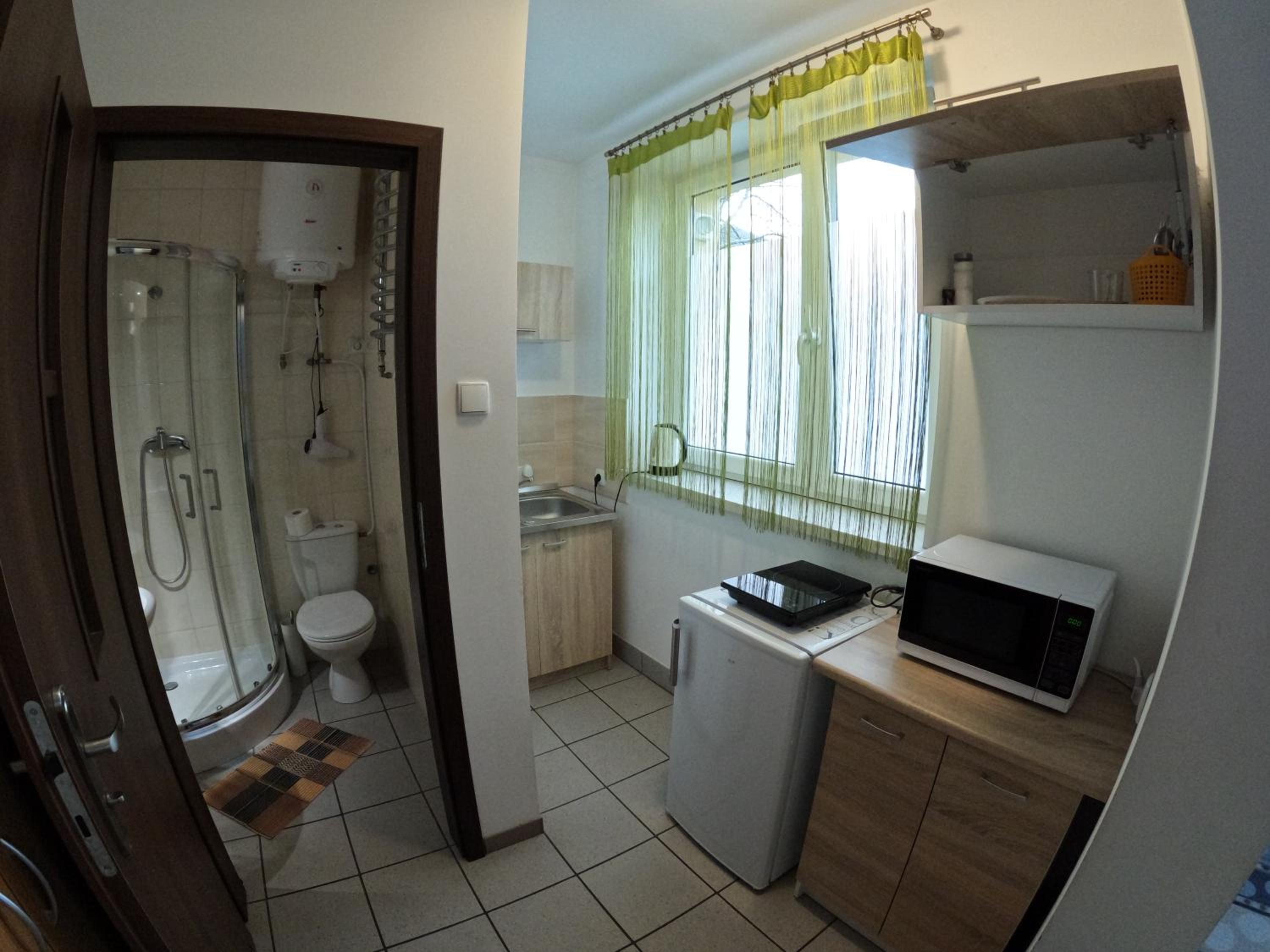 Double Room with Kitchenette - Photo 2