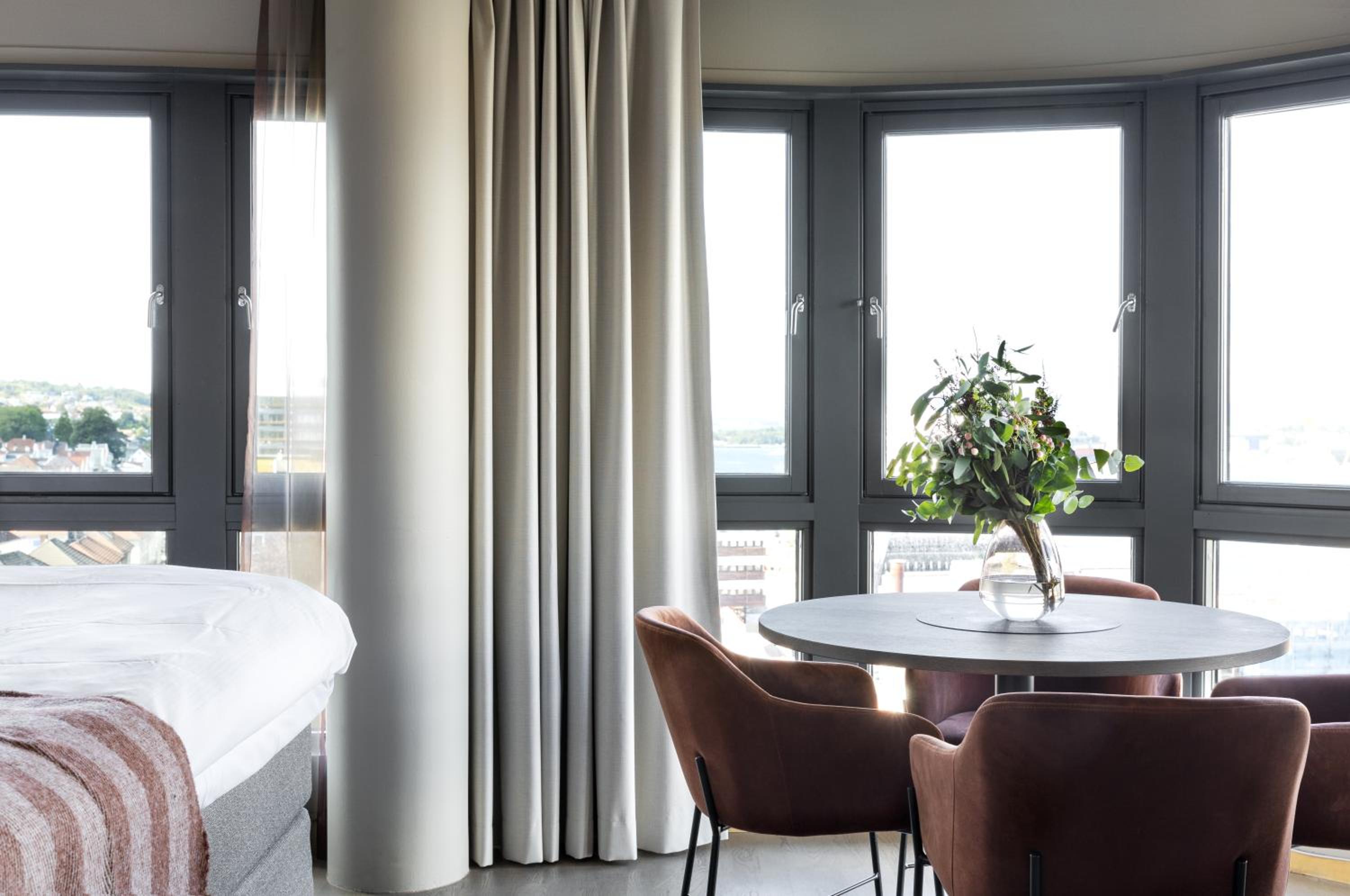 Suite - Photo 4