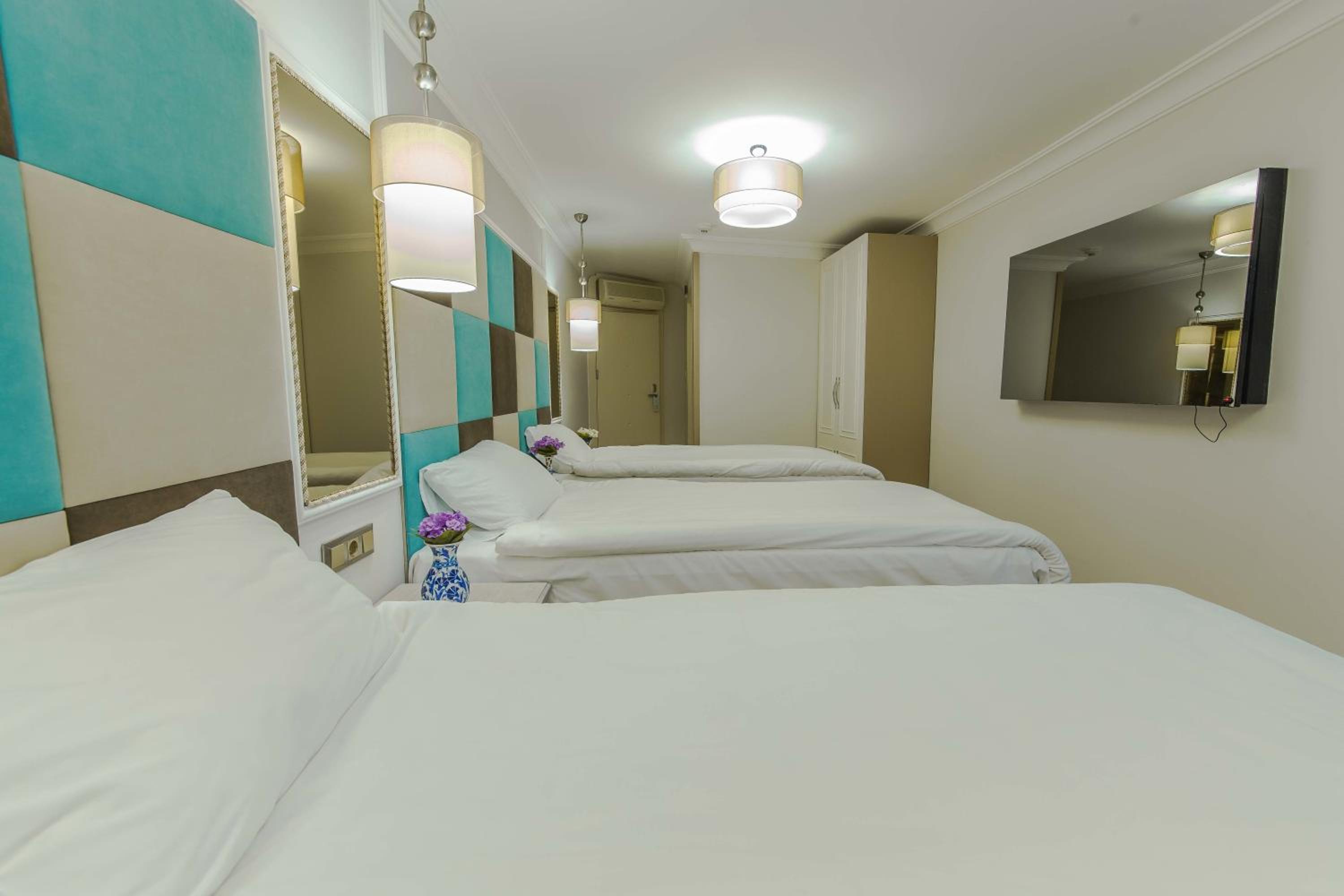 Triple Room photo 2