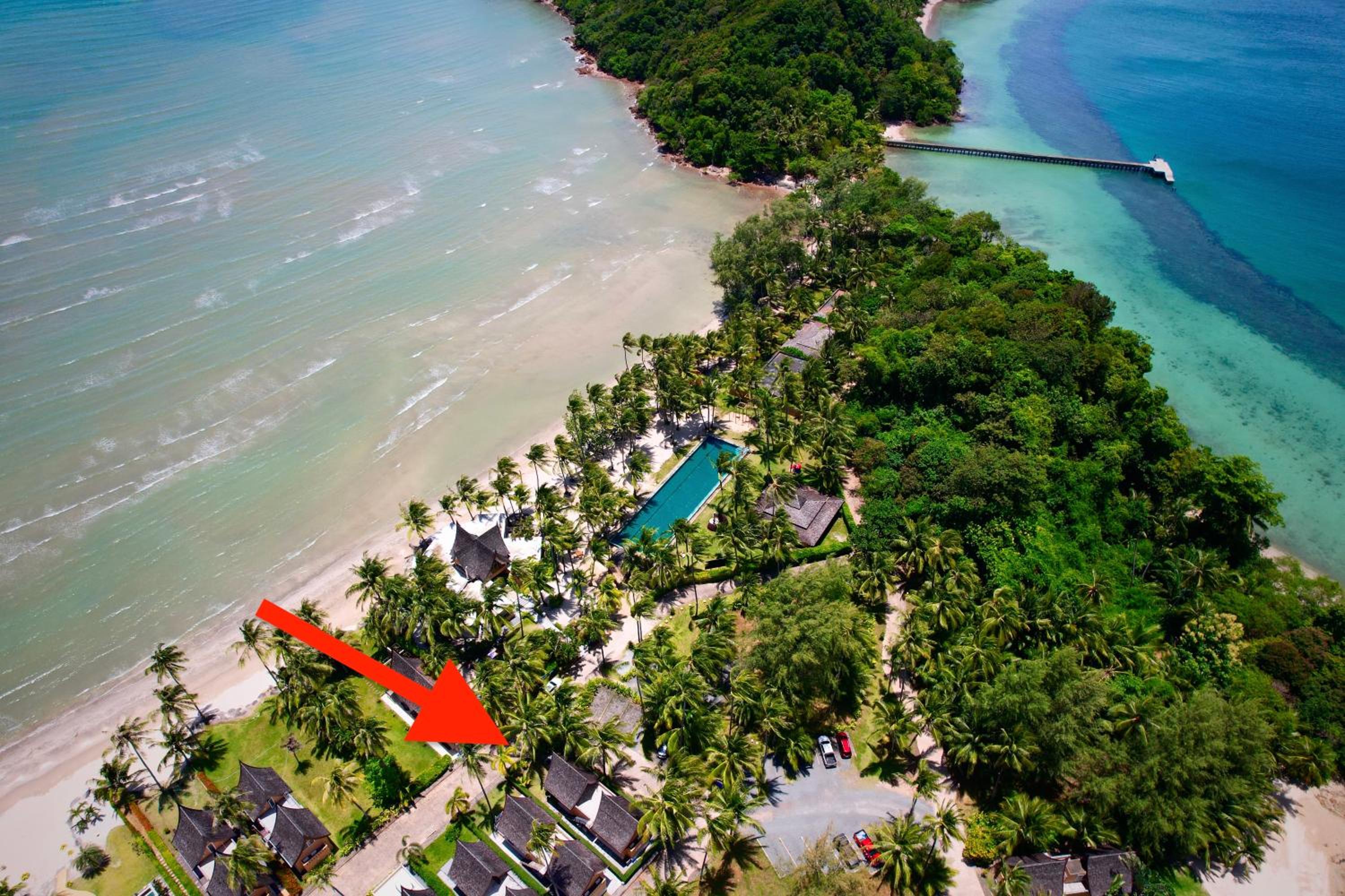 Three-Bedroom Villa with Sea View  - Photo 5