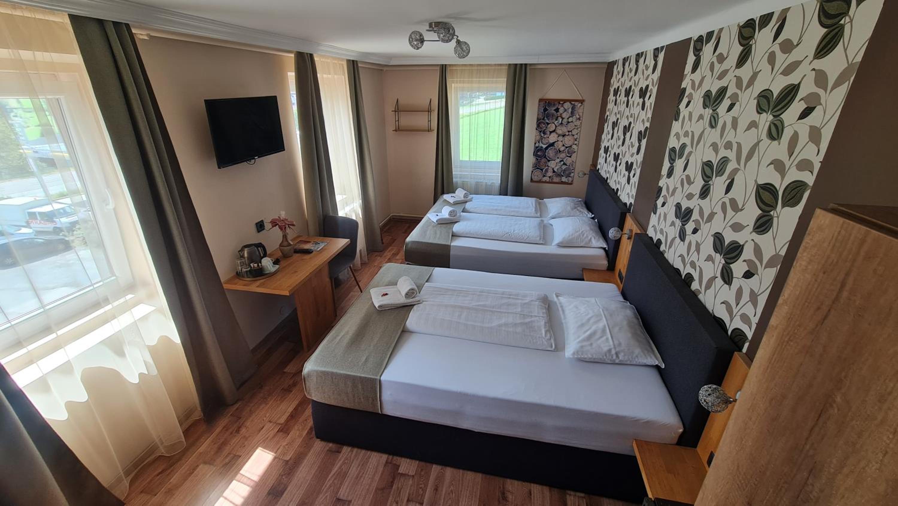 Triple Room - Photo 5