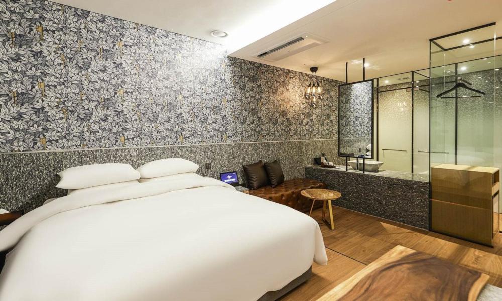 Superior Double Room - Photo 1