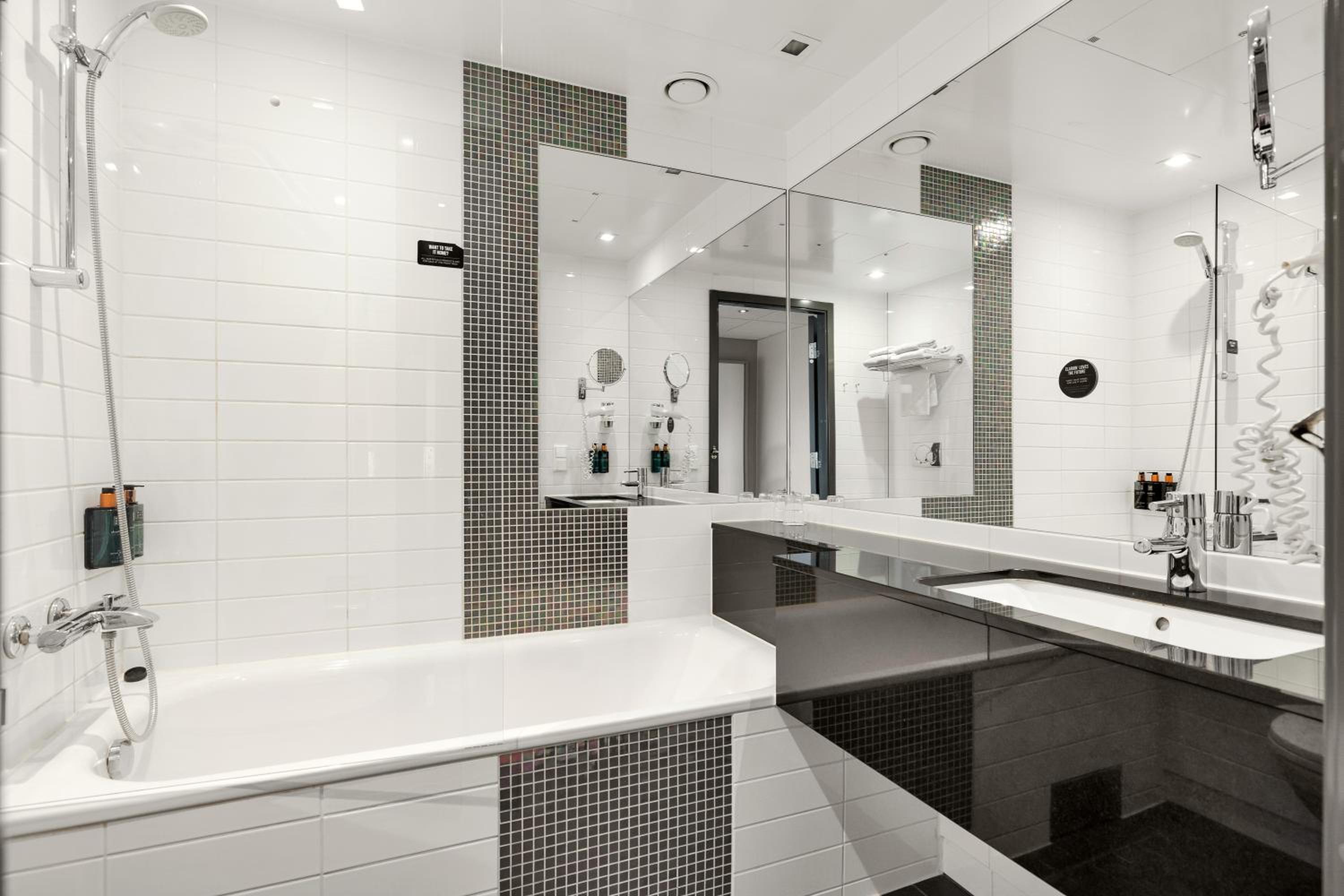 Superior Twin Room - Photo 7
