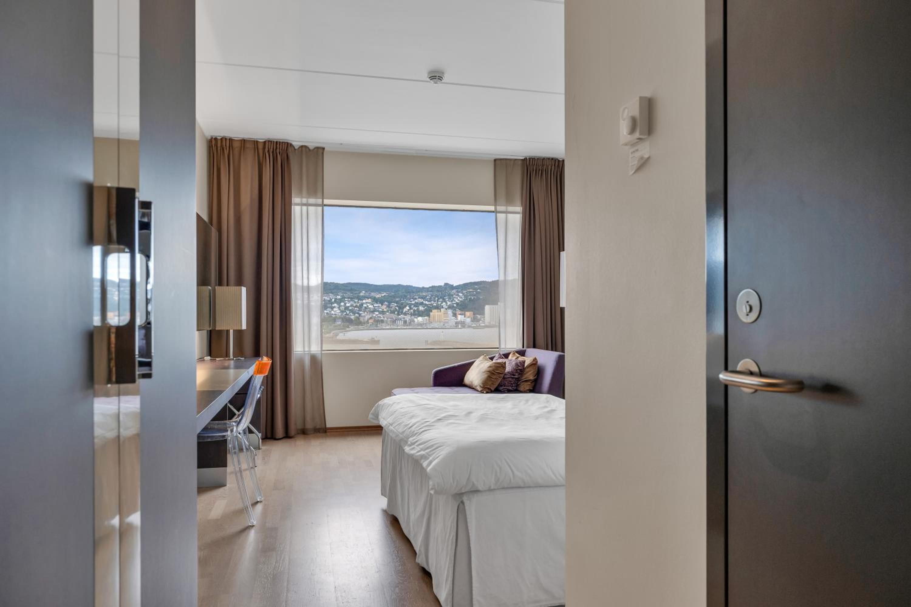 Superior Double or Twin Room - Photo 6