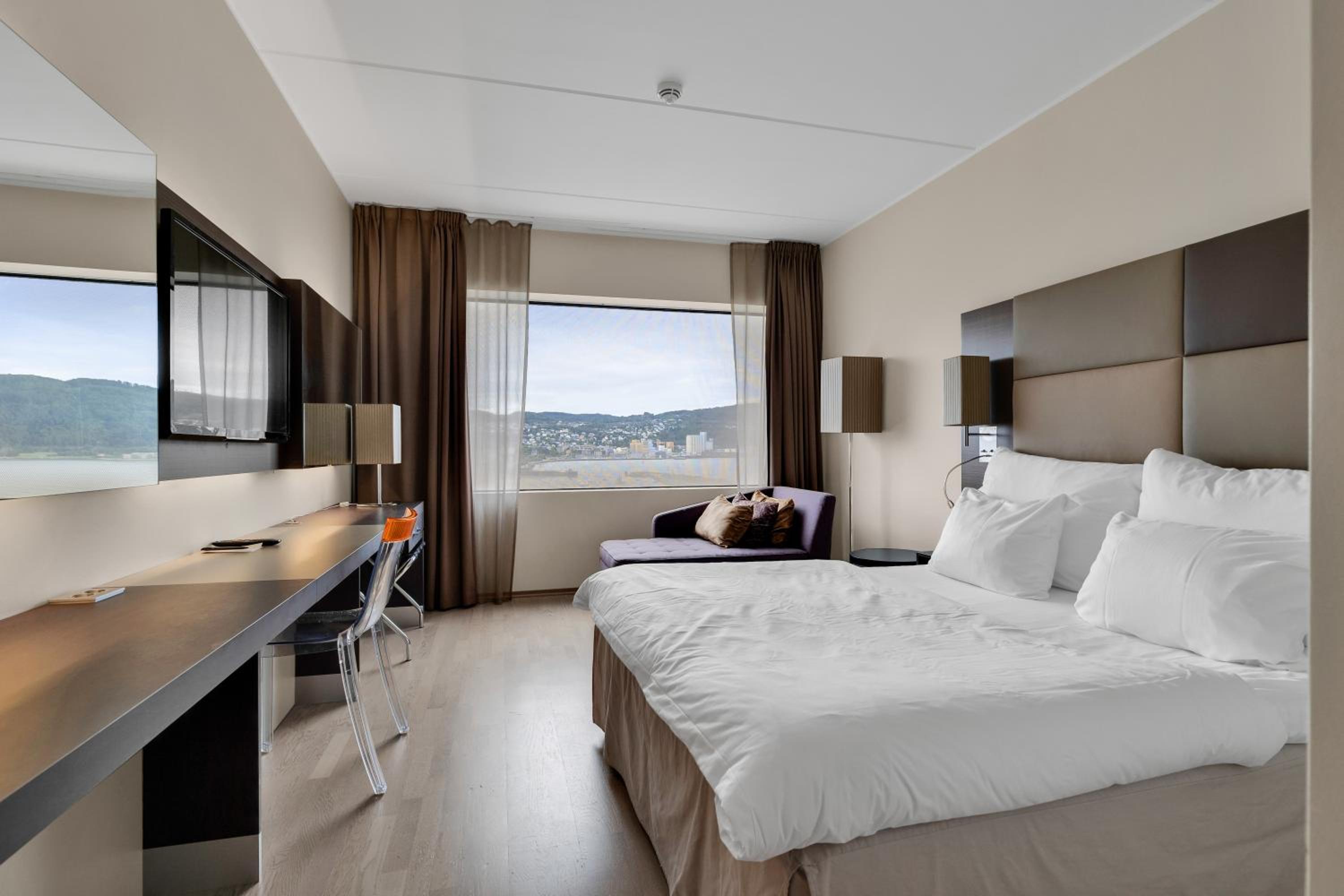Superior Double or Twin Room - Photo 7