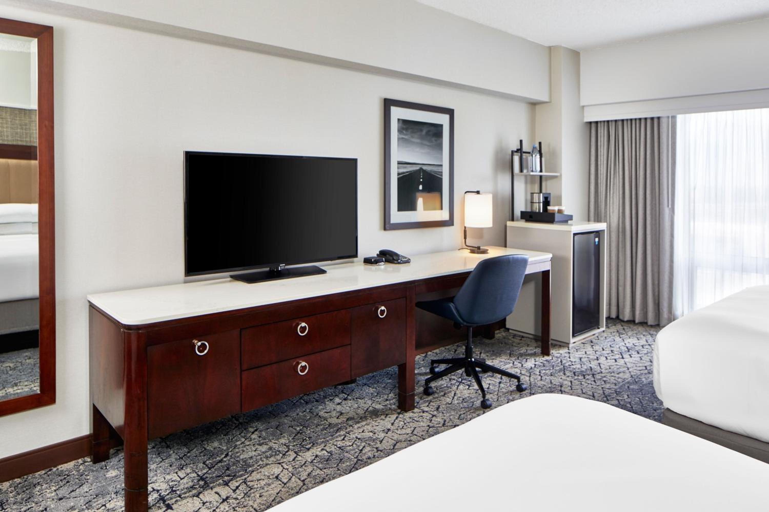 Executive Queen Room with Two Queen Beds - Upper Floor