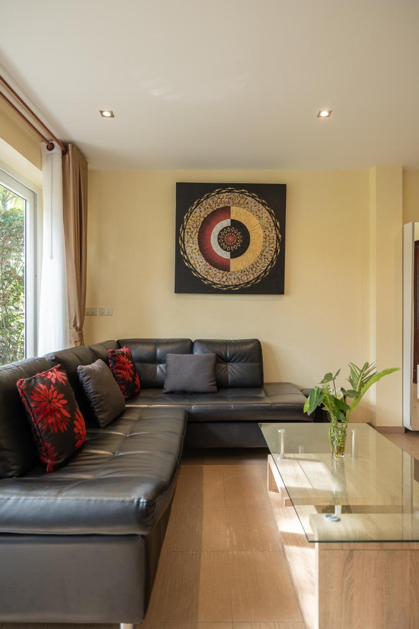 Three-Bedroom Villa with Sea View  - Photo 1
