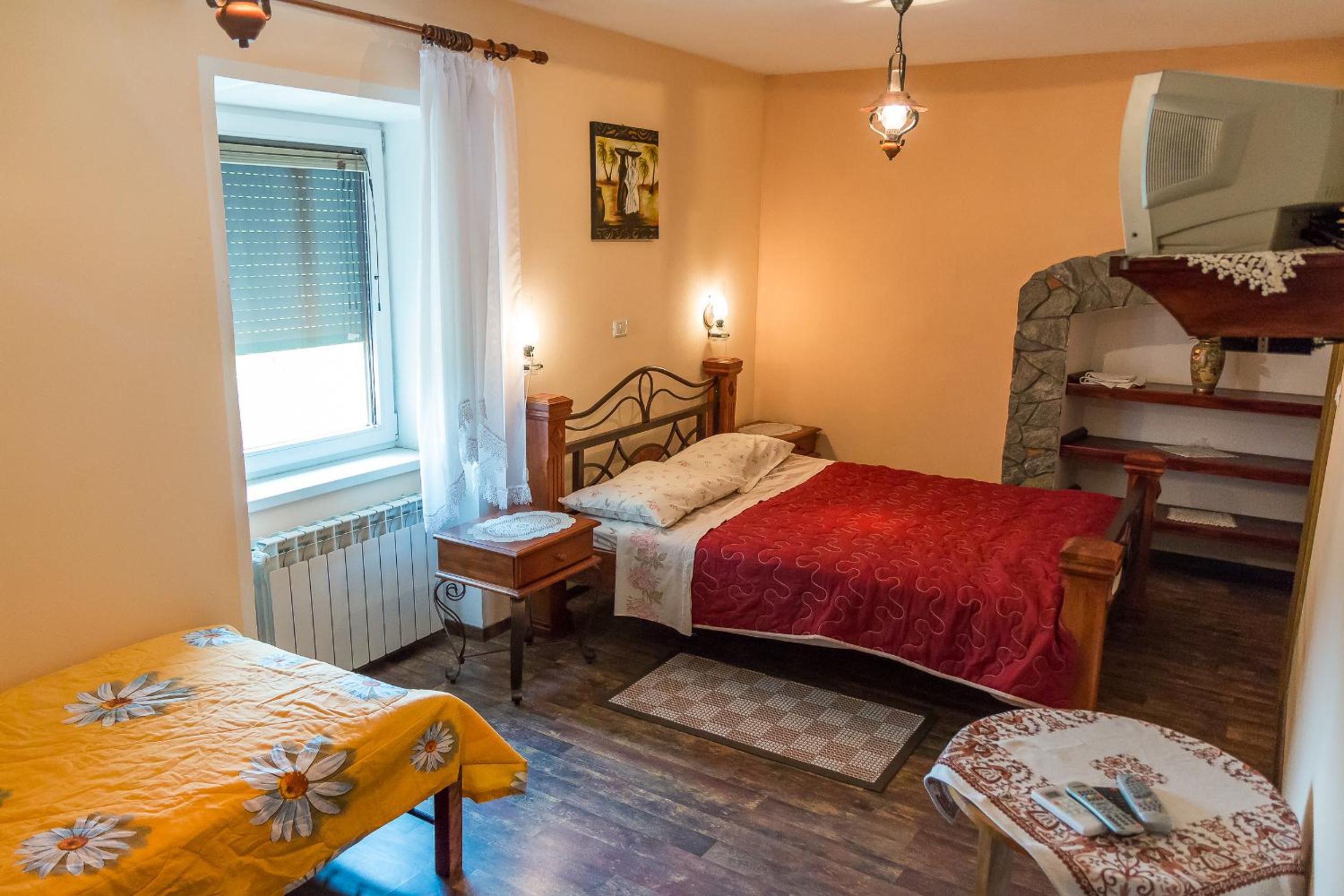 Double or Twin Room with Extra Bed photo 3