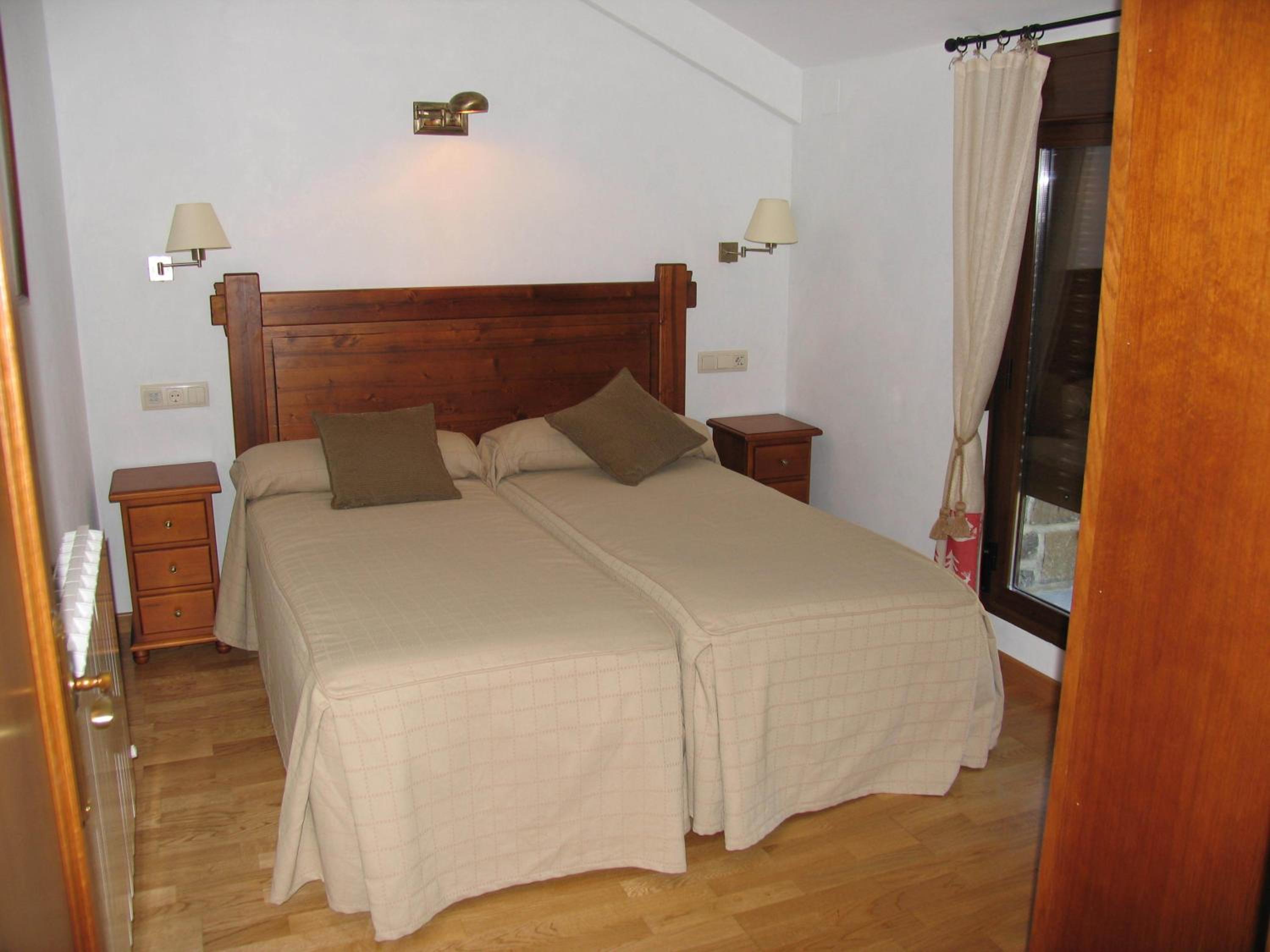 Double Or Twin Room photo 2