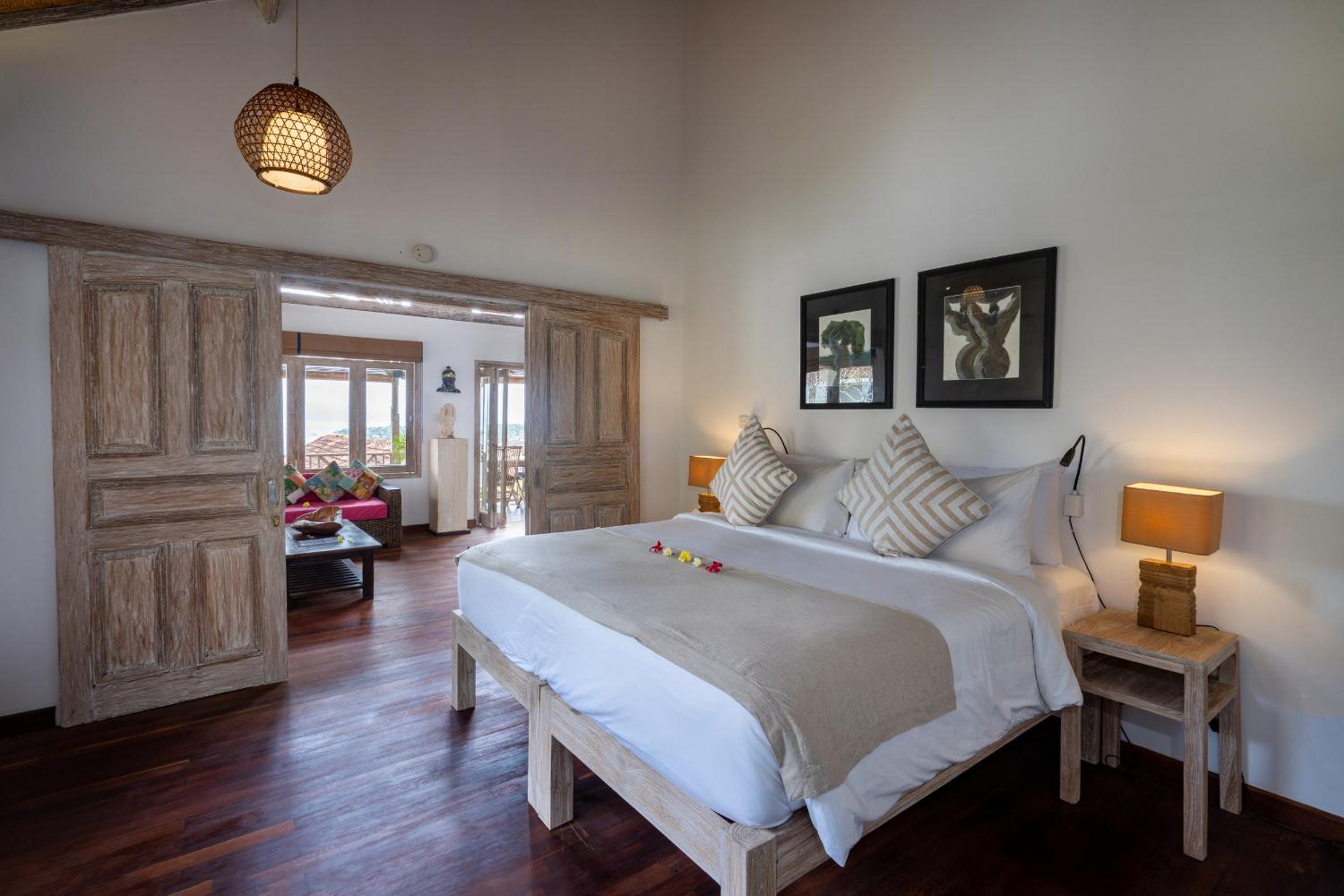 Villa 8 - Two-Bedroom Ocean View Villa with Plunge Pool