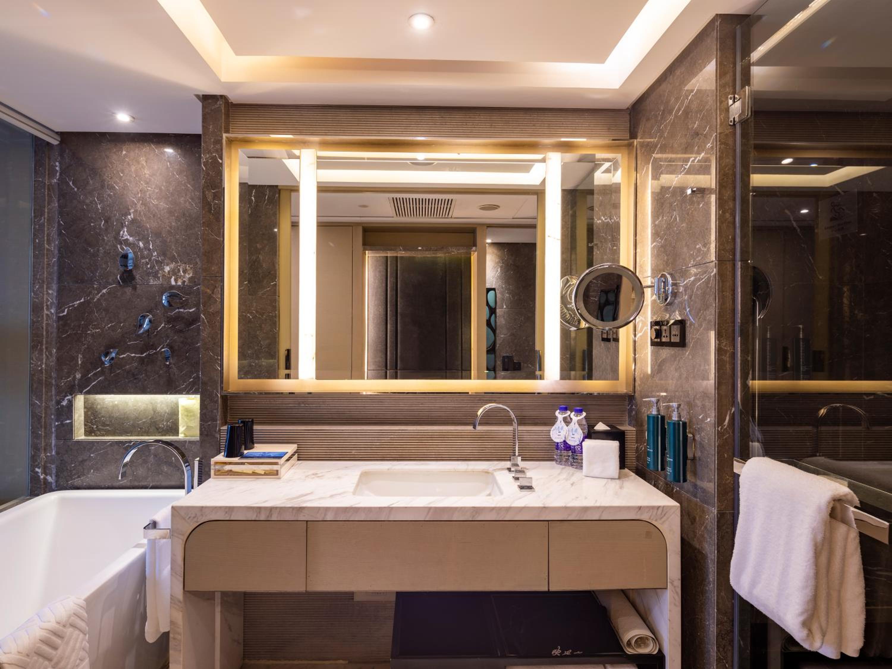 King Guest Room
