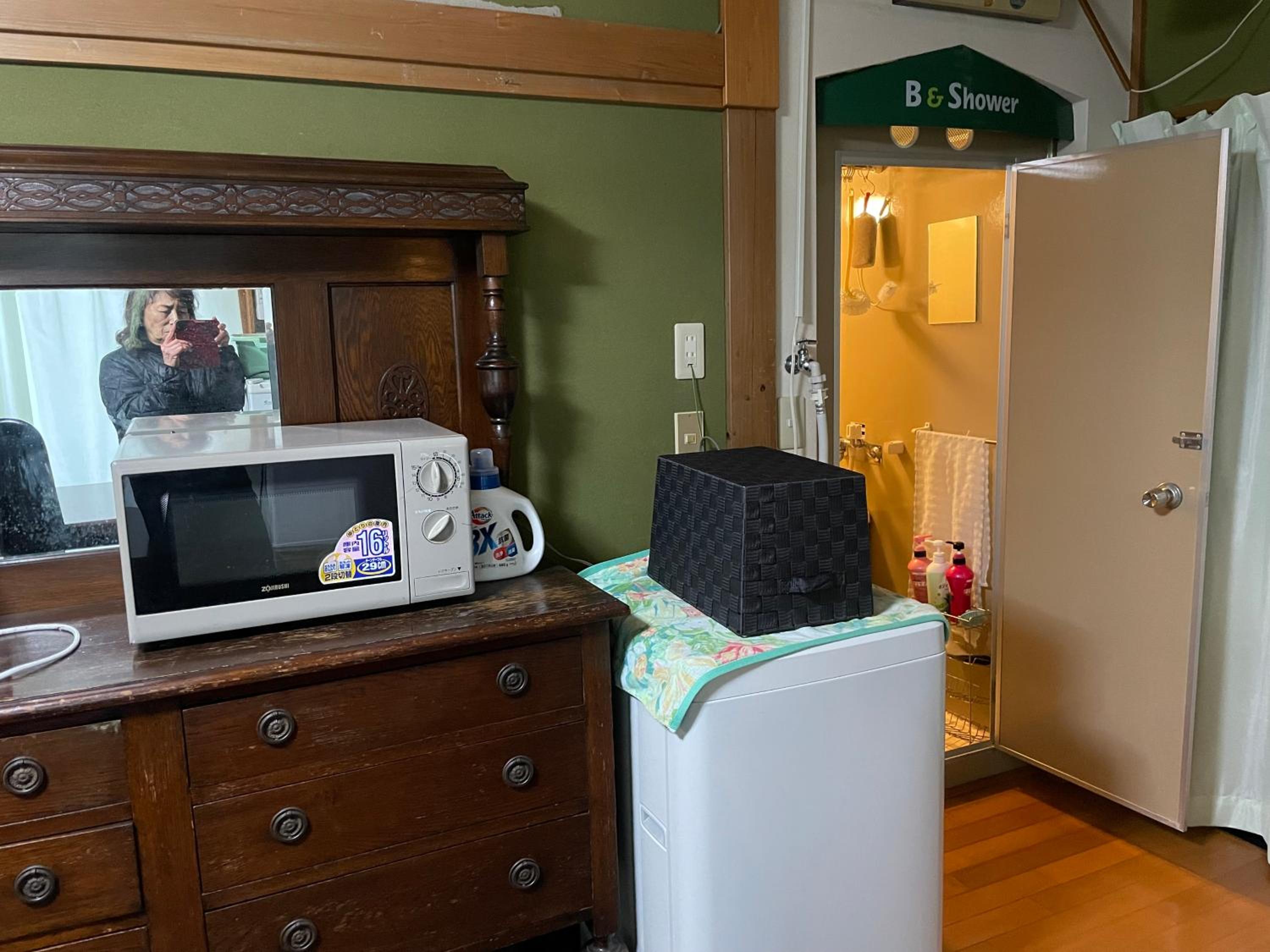 Family Room with Bath - Photo 8