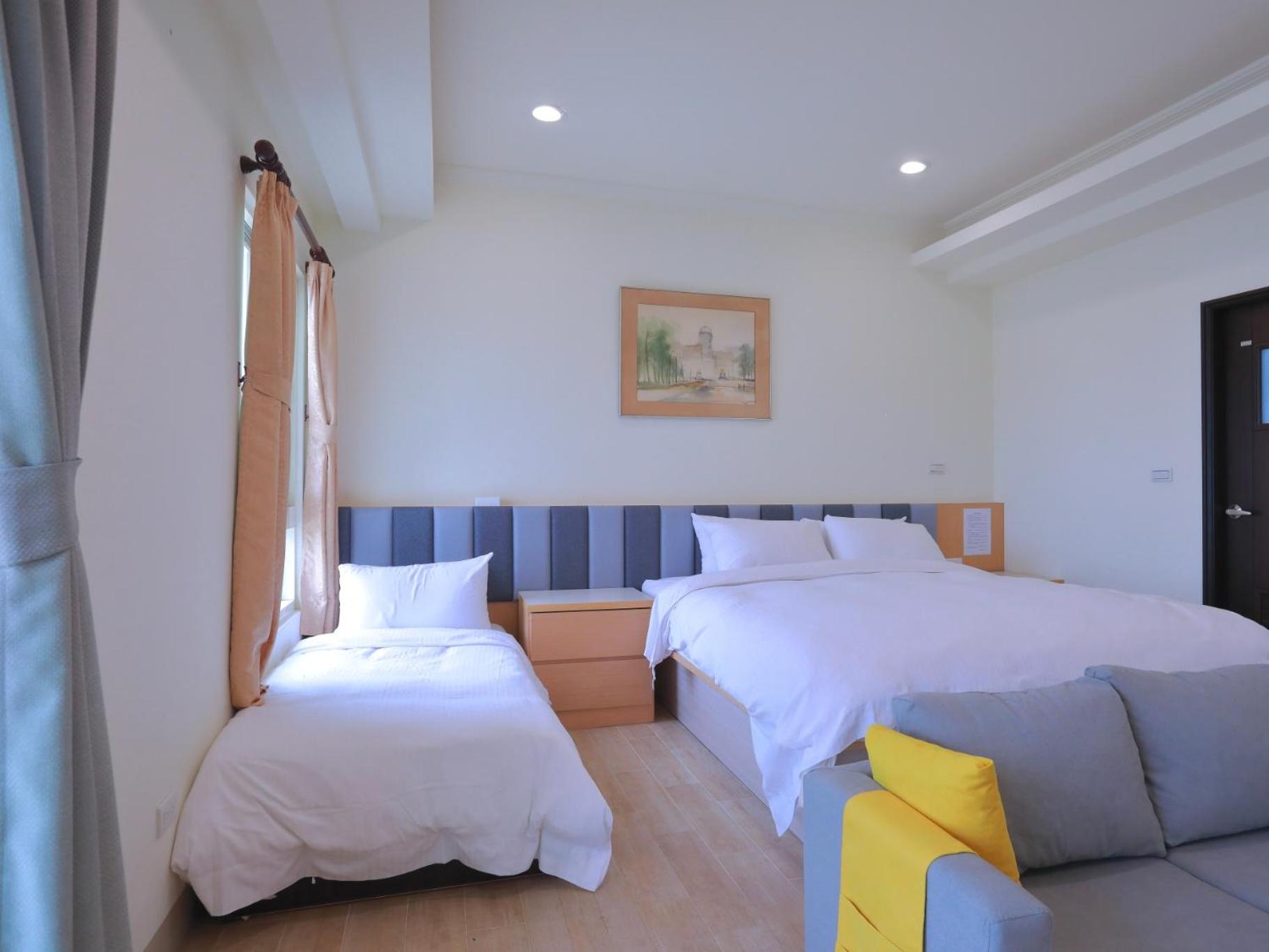 Standard Triple Room photo 2