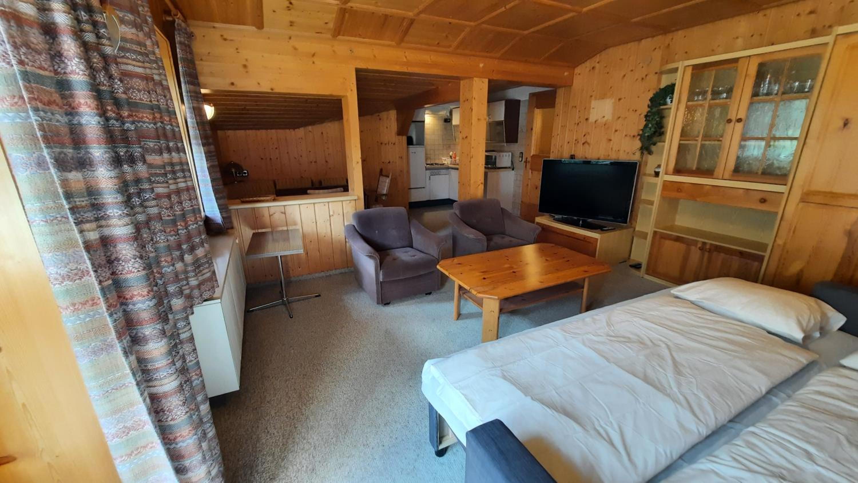 Apartment with Mountain View photo 1