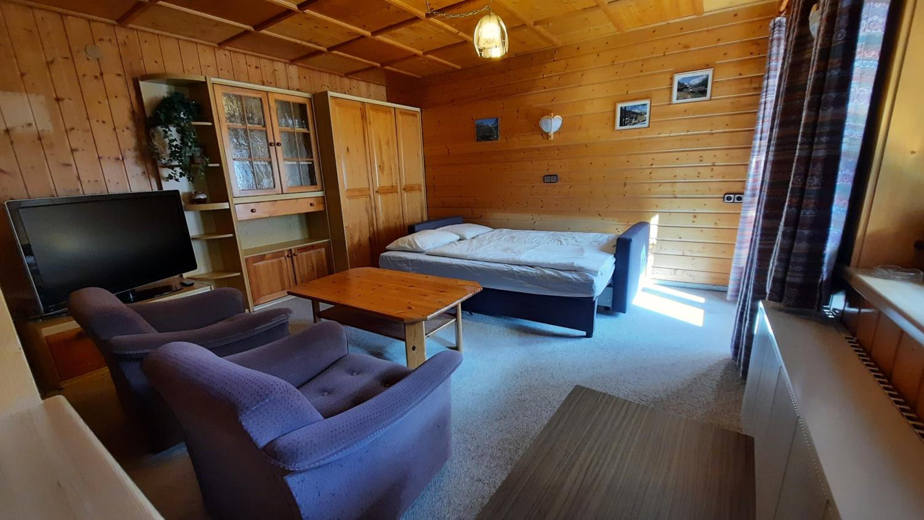 Apartment with Mountain View photo 2