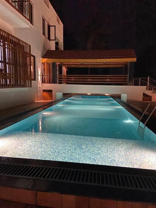 Villa photo 3