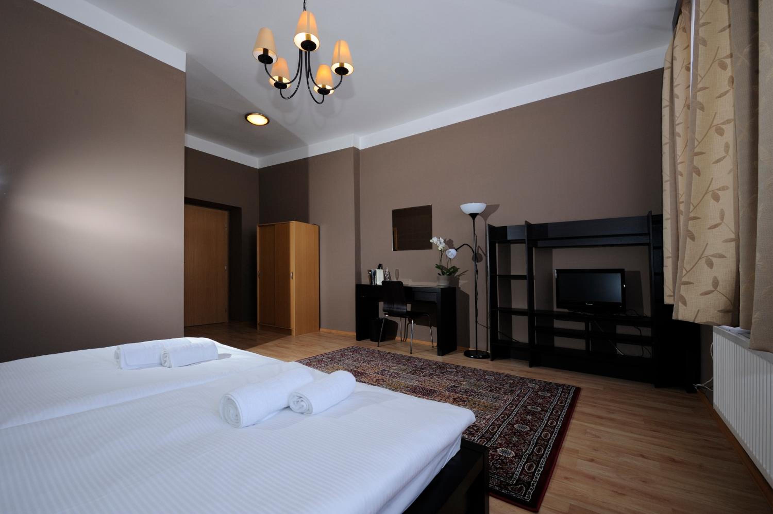 Standard Double or Twin Room photo 2