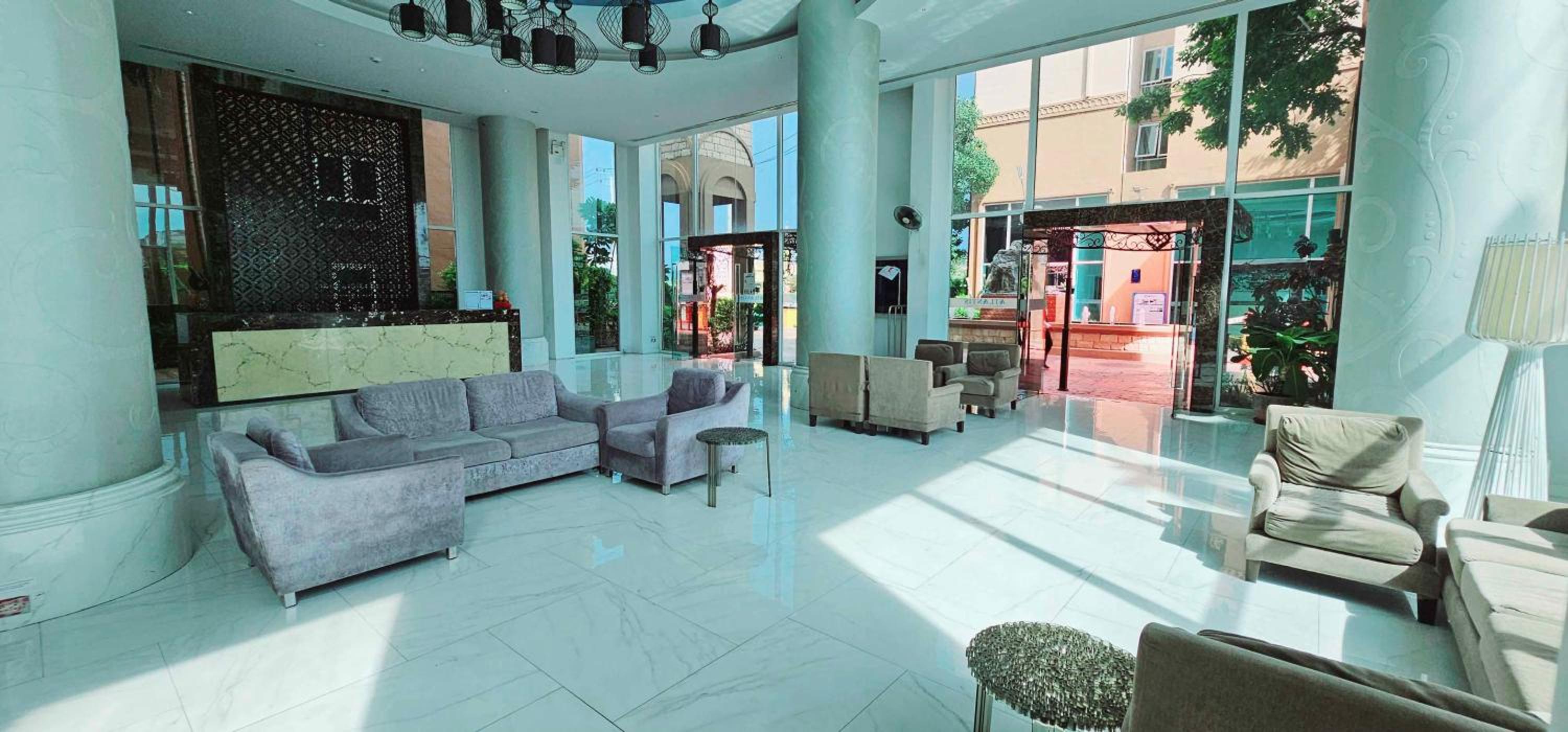 Apartment - Ground Floor with Pool View - Photo 3