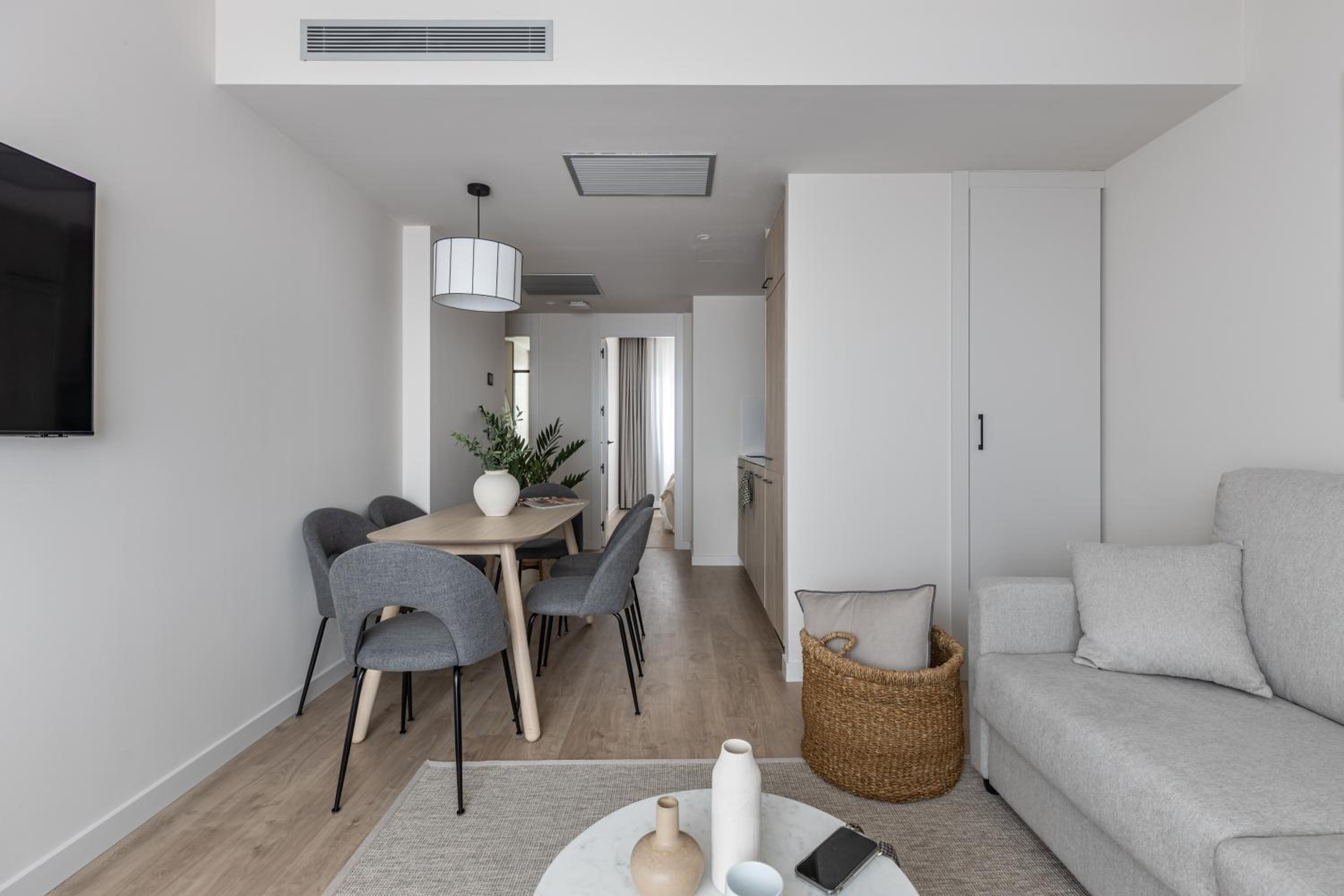 Two-Bedroom Apartment - Photo 4