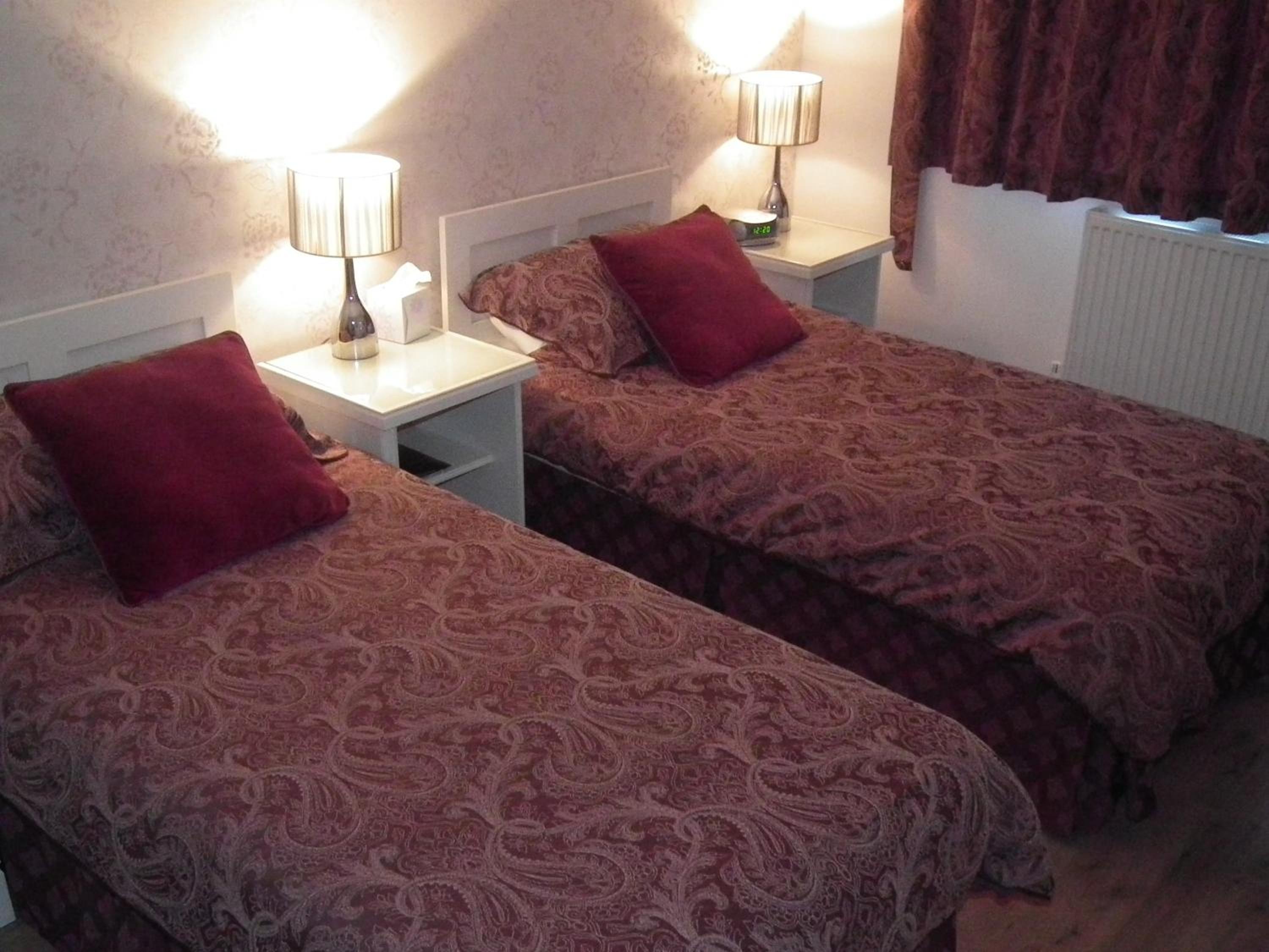 Standard Double or Twin Room photo 1