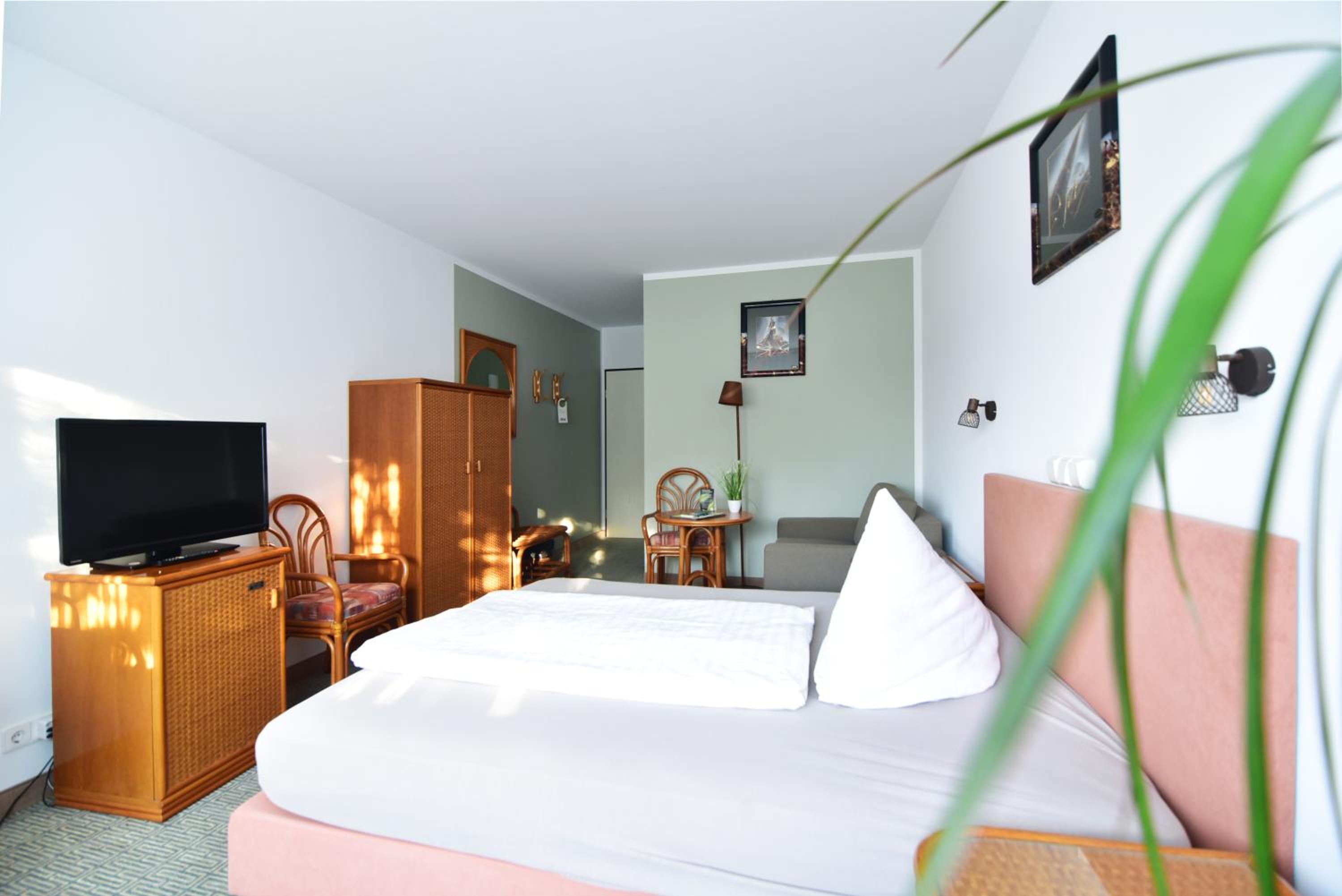 Double Room - Photo 2