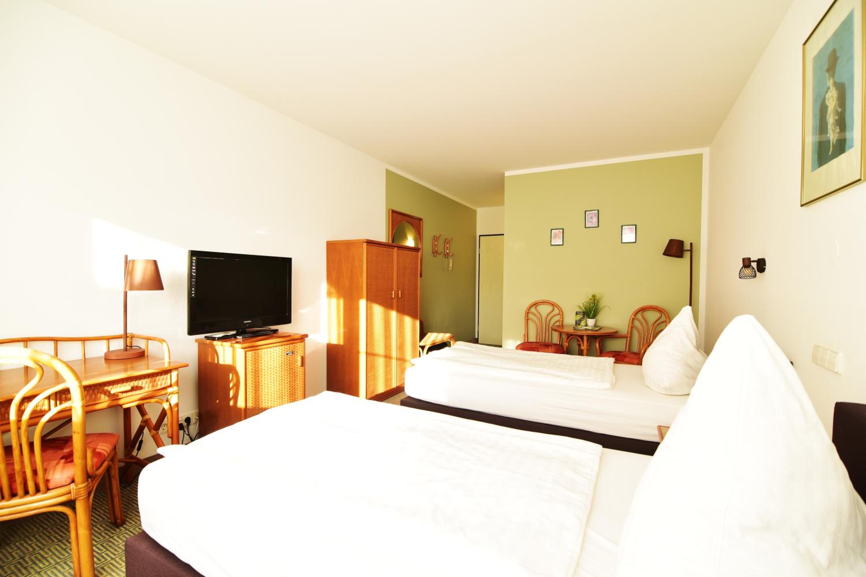 Double Room - Photo 3